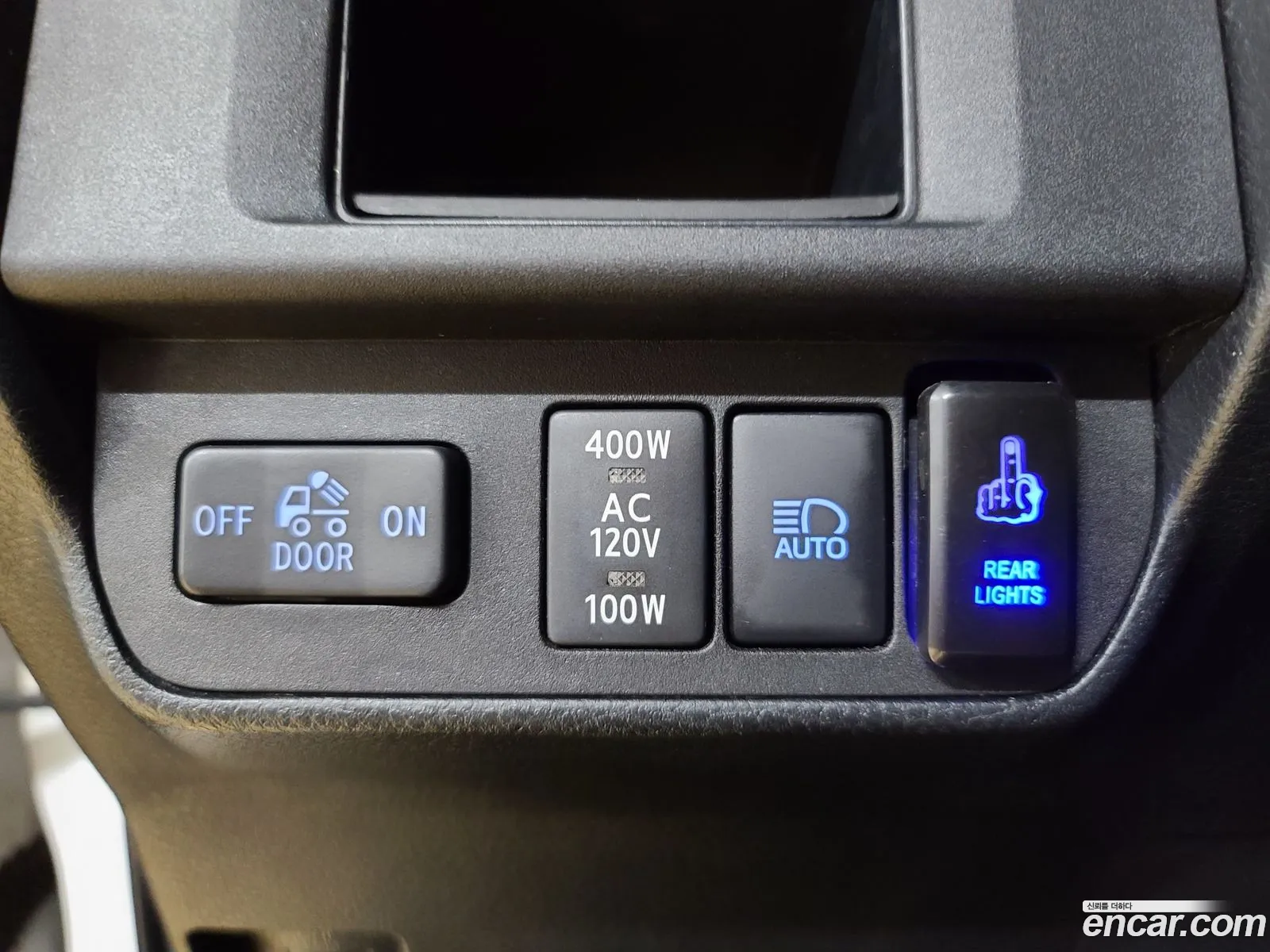 Toyota Tacoma 2018 — 8