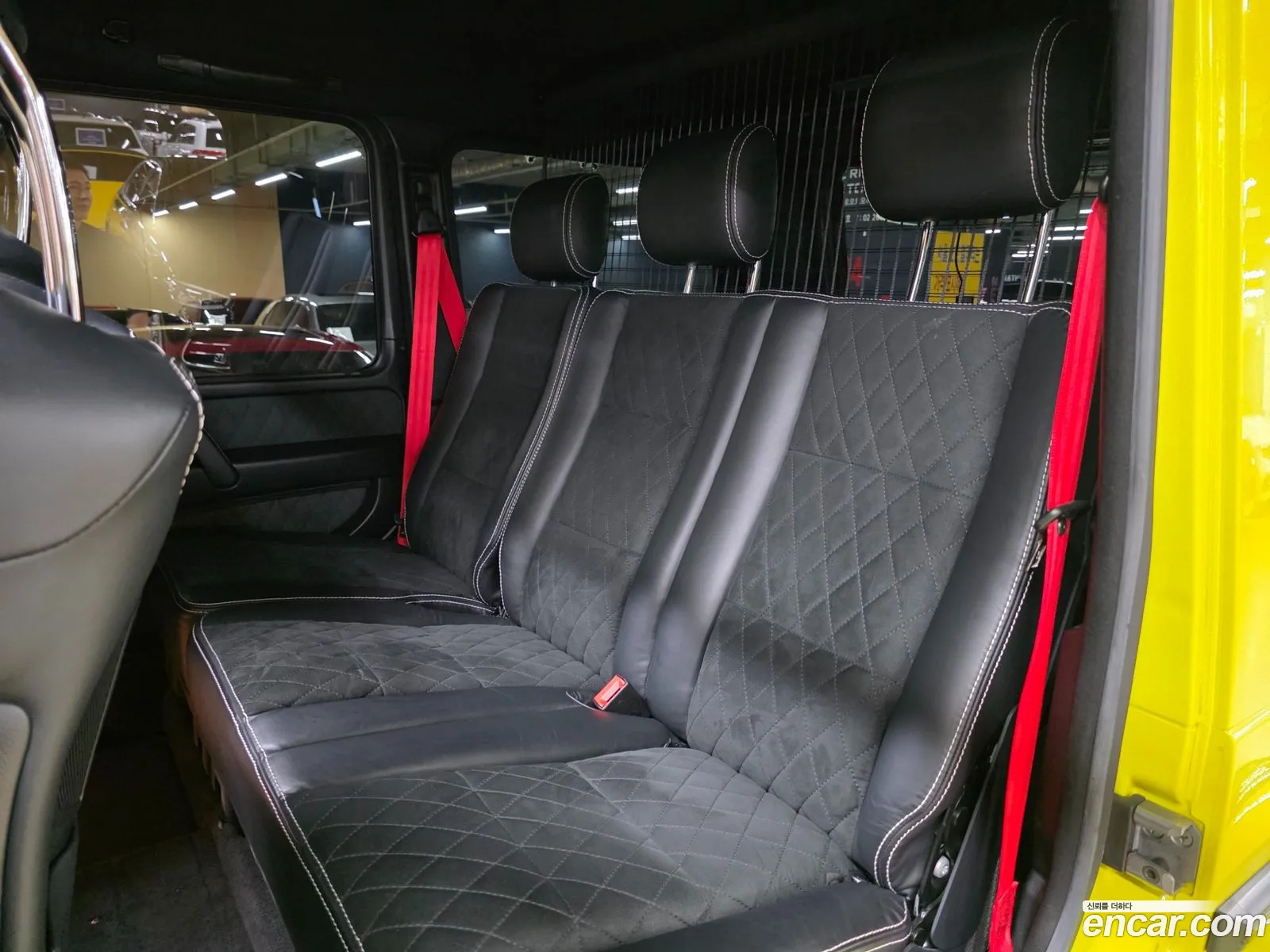 Mercedes-Benz G-Class W463 2018 — 10