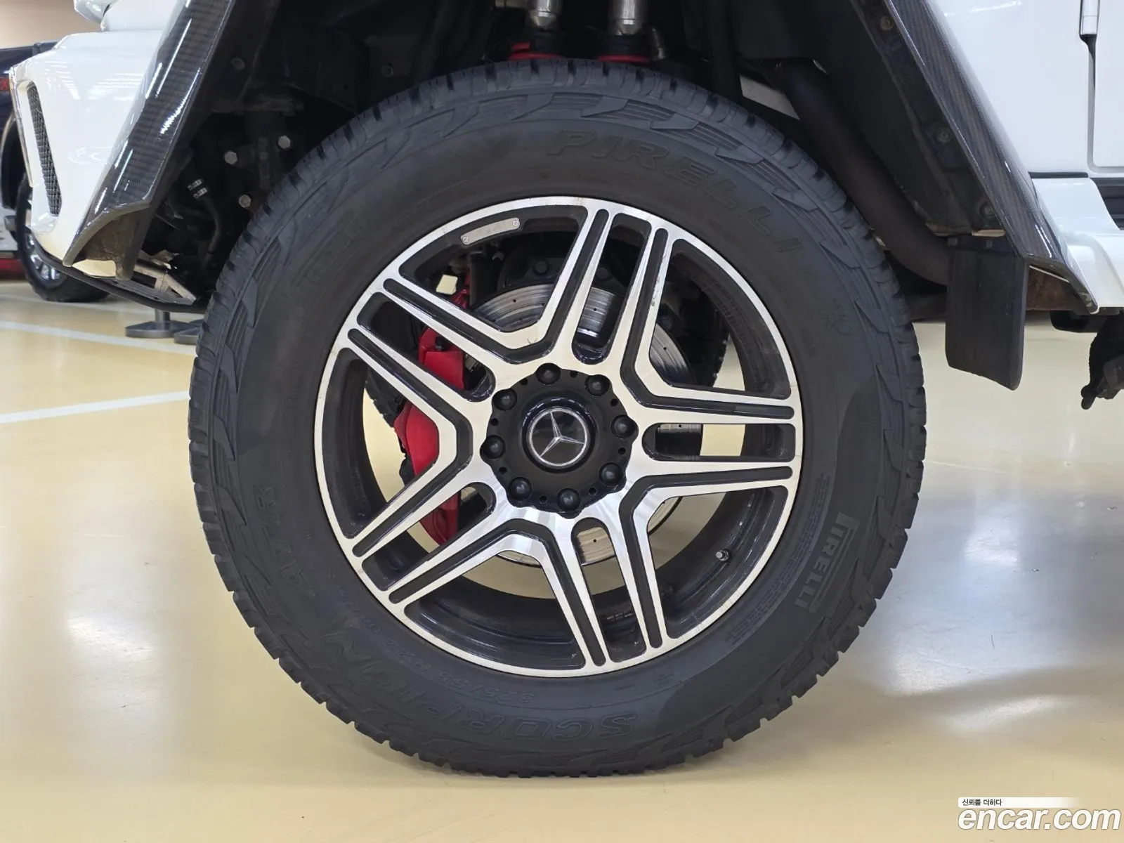 Mercedes-Benz G-Class W463 2017 — 3