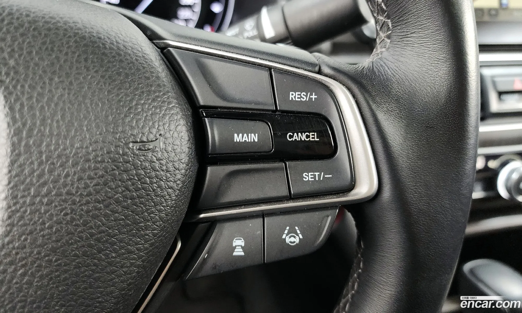Honda Accord 10th Gen 2019 — 11