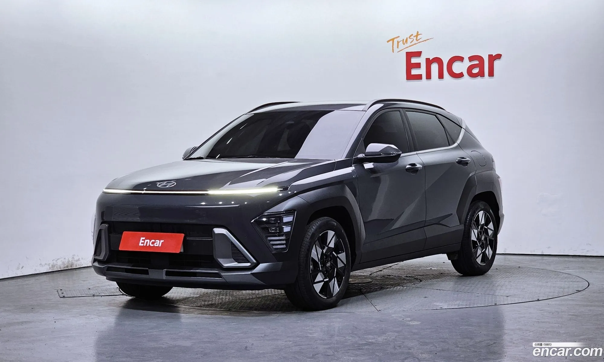 Hyundai Kona Hybrid 2023 — 19