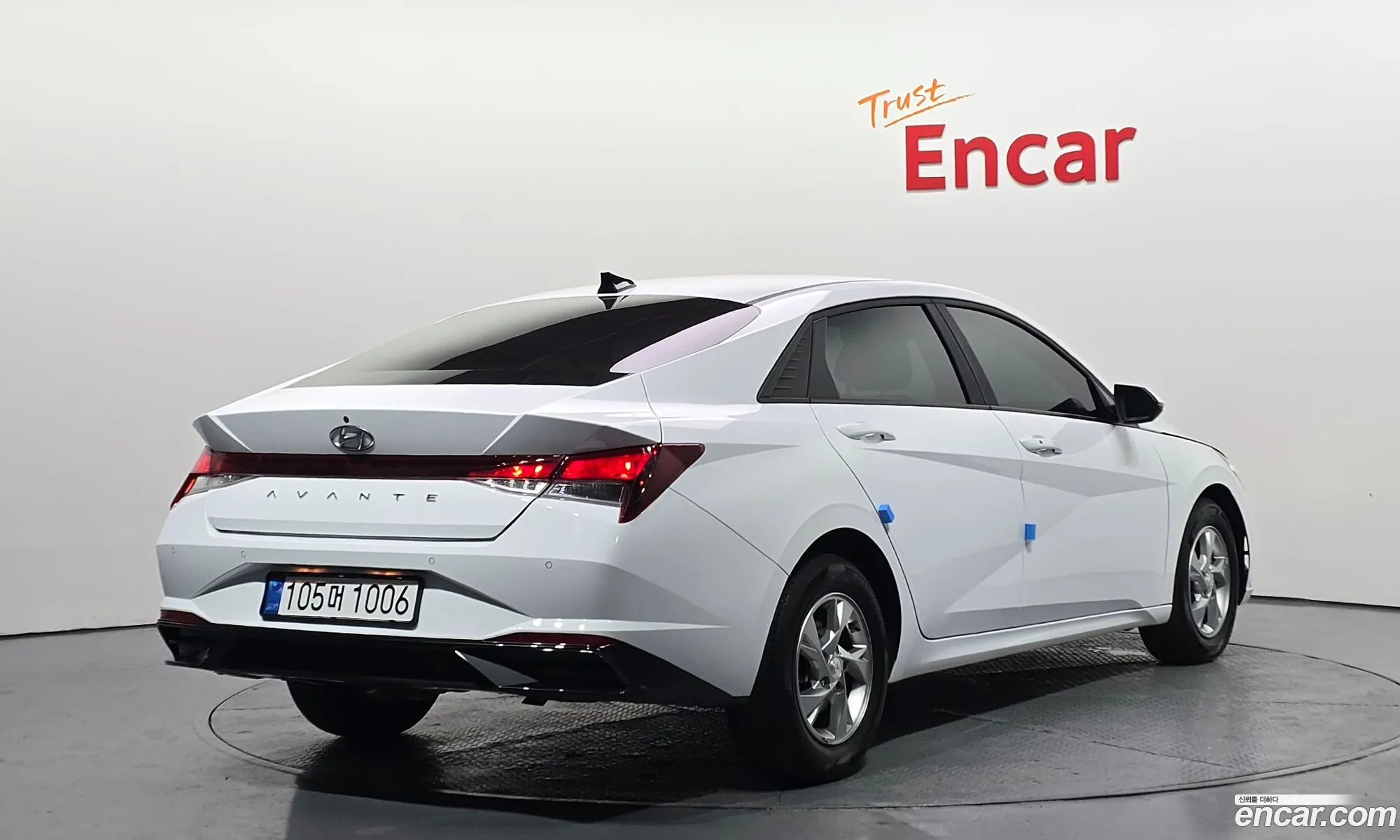 Hyundai Elantra 2021 — 11