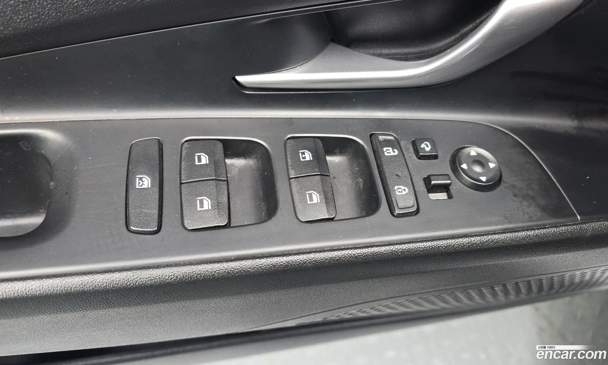 Hyundai Elantra 2021 — 16