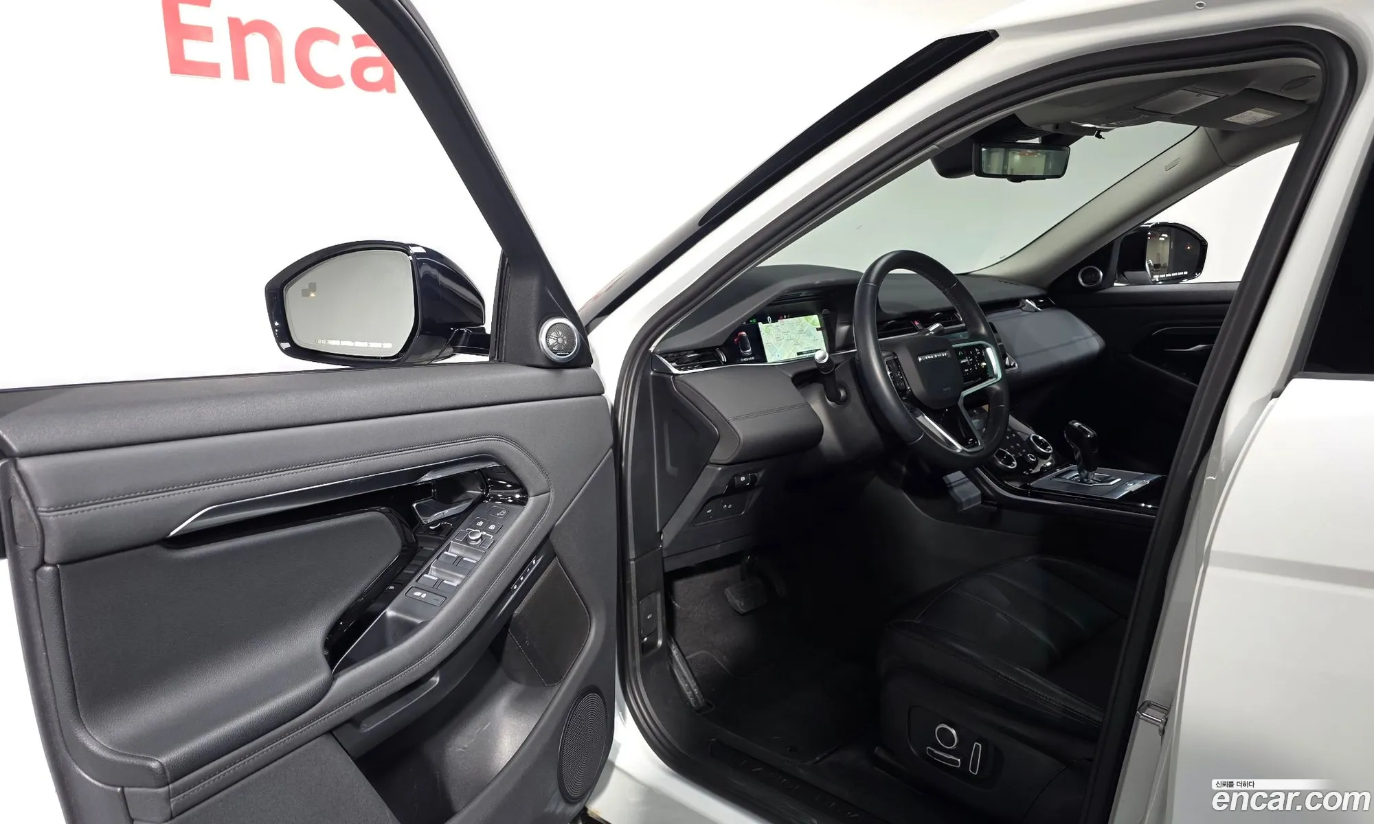 Land Rover Range Rover Evoque 2021 — 10