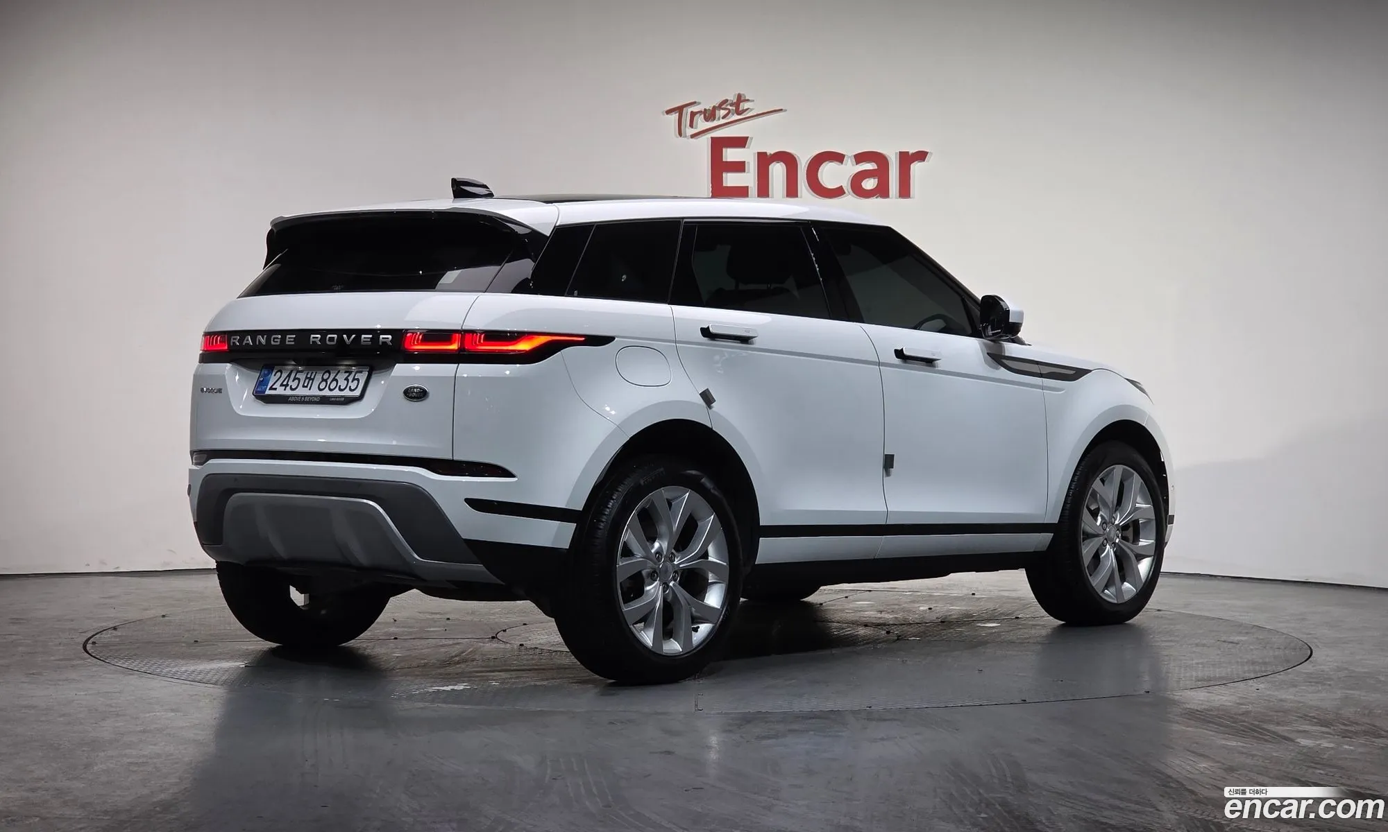 Land Rover Range Rover Evoque 2021 — 2