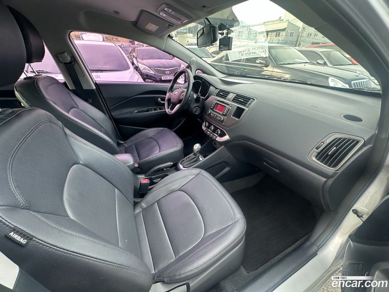 Kia Pride 2014 — 12