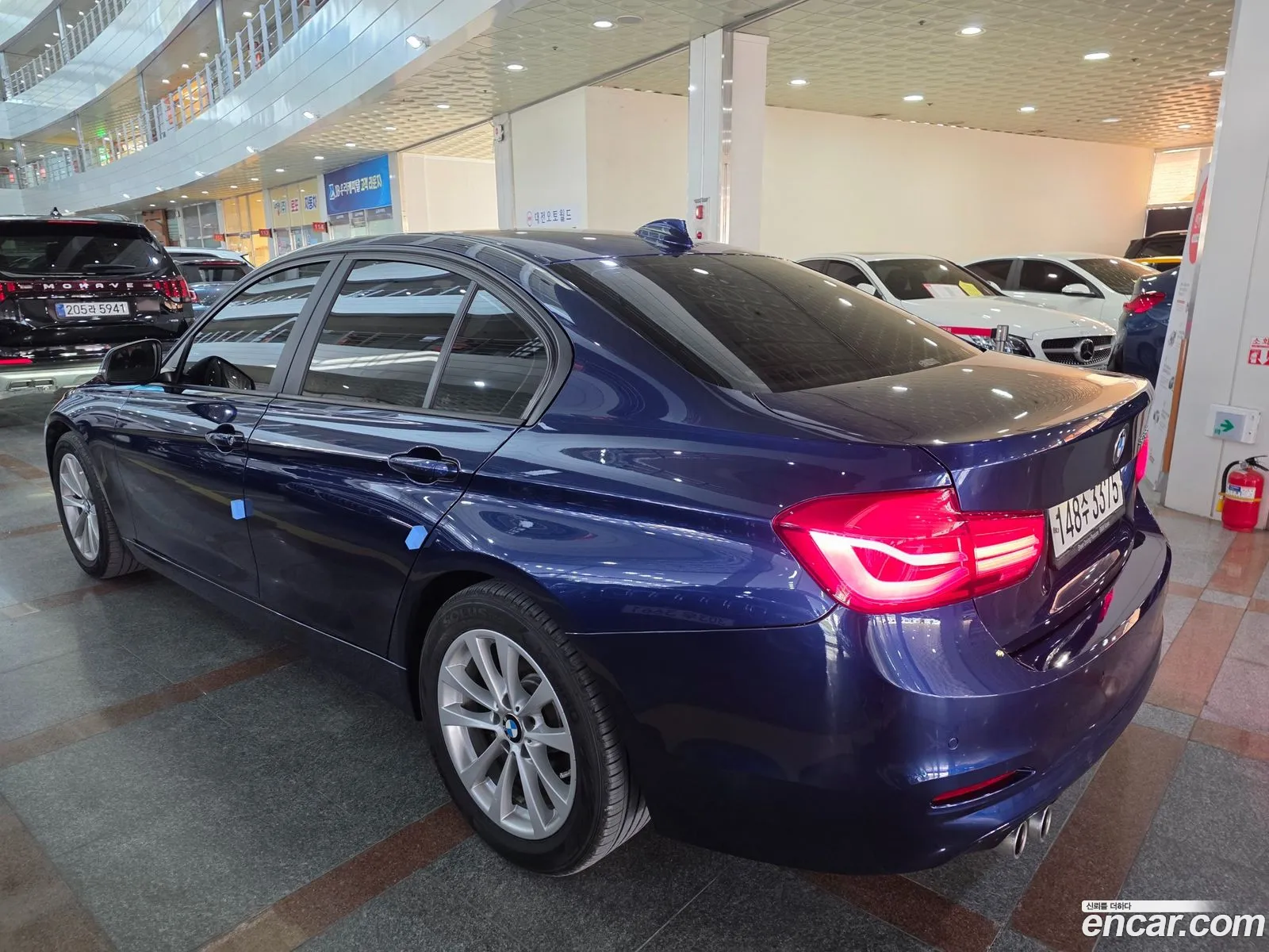 BMW 3 Series 2018 — 5