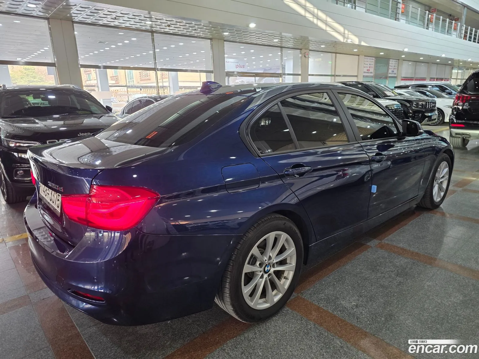 BMW 3 Series 2018 — 13