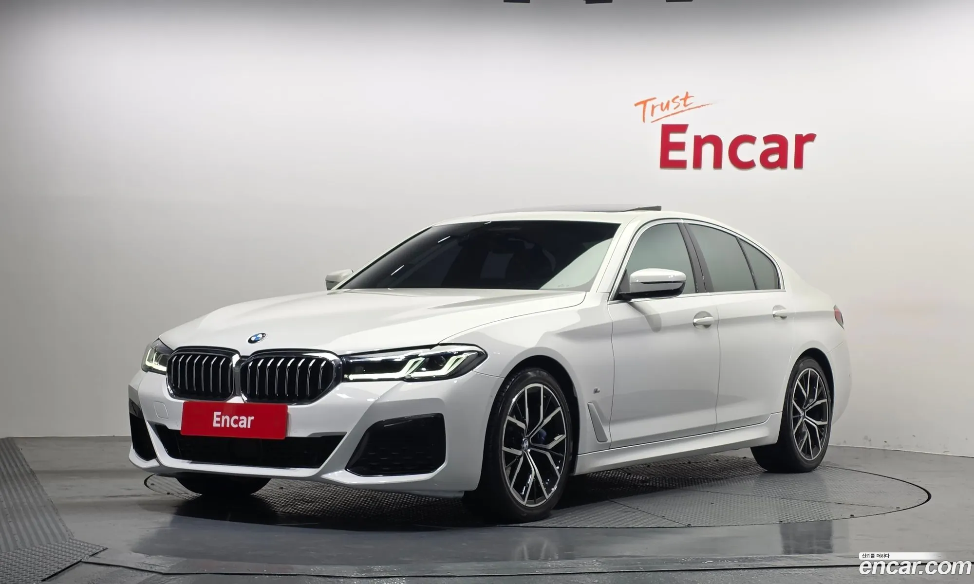 BMW 5 Series 2022 — 15