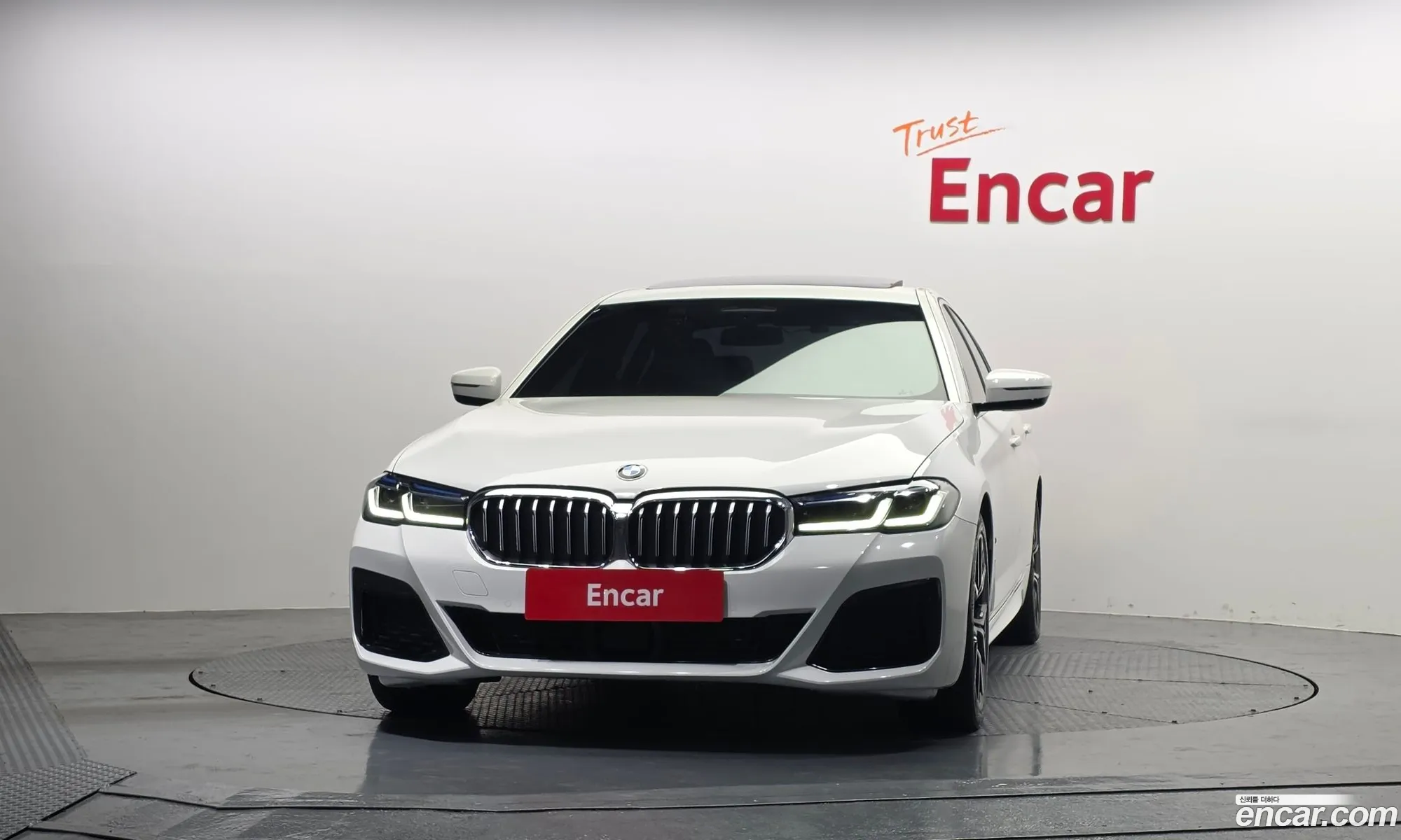 BMW 5 Series 2022 — 2