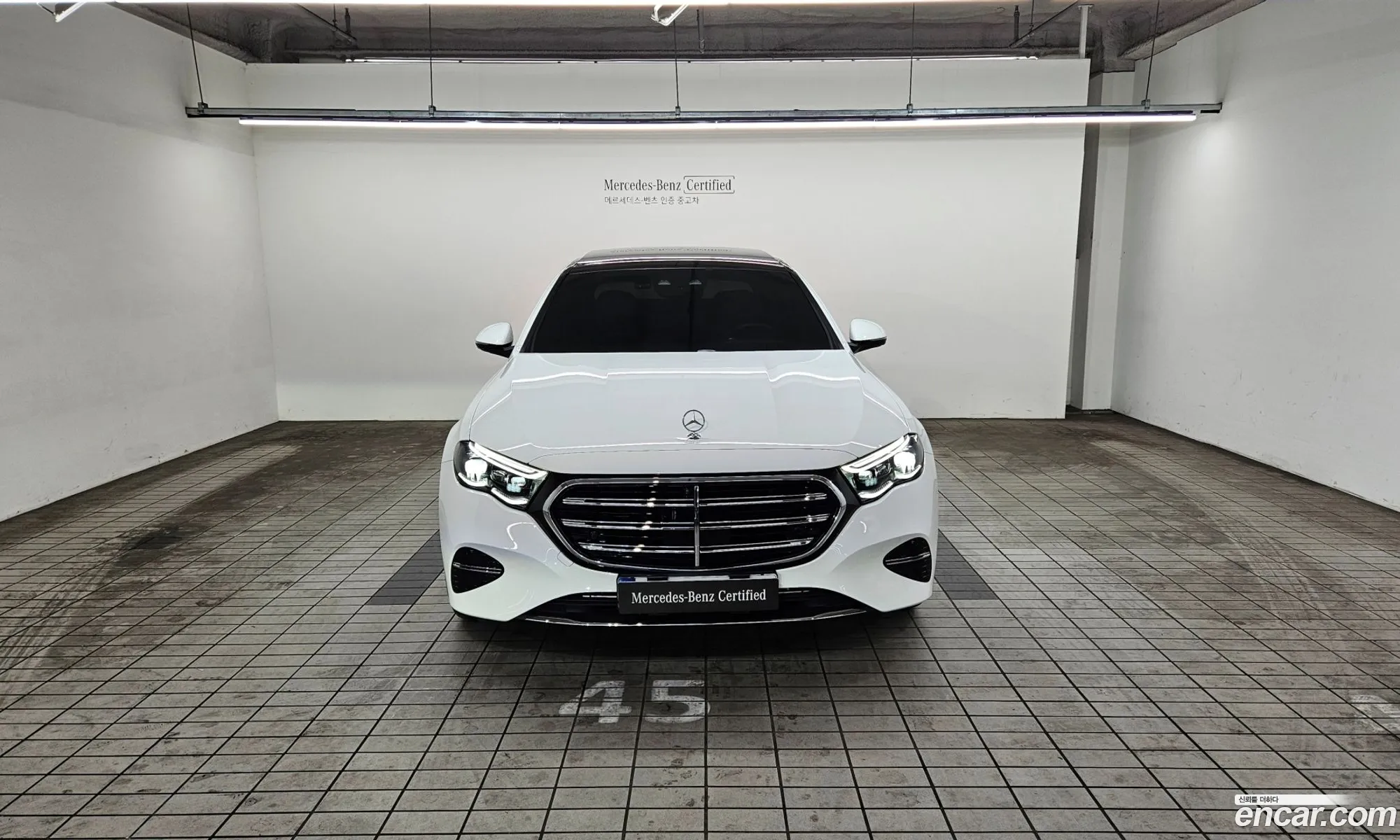 Mercedes-Benz E-Class W214 2024 — 14