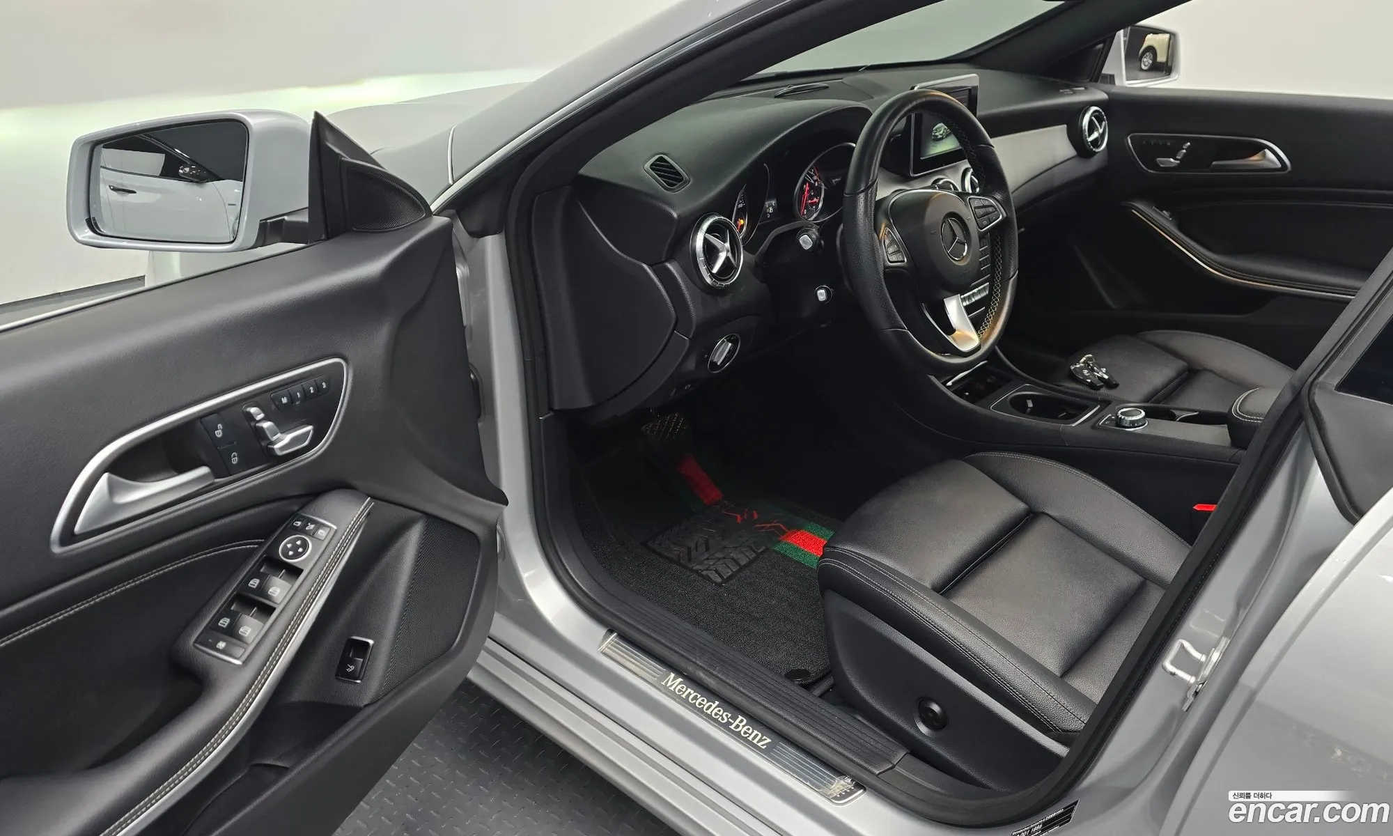 Mercedes-Benz CLA-Class C117 2017 — 6