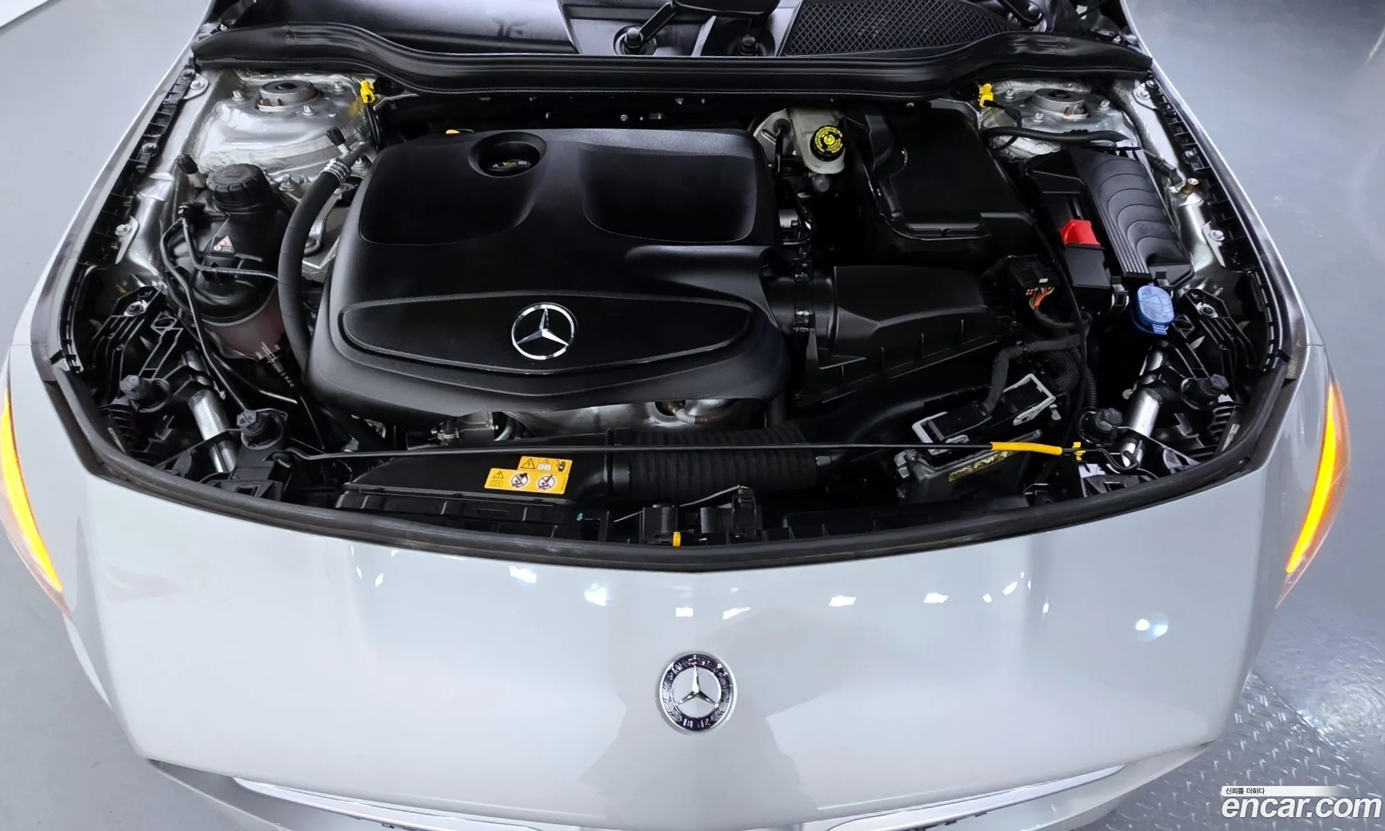Mercedes-Benz CLA-Class C117 2017 — 16