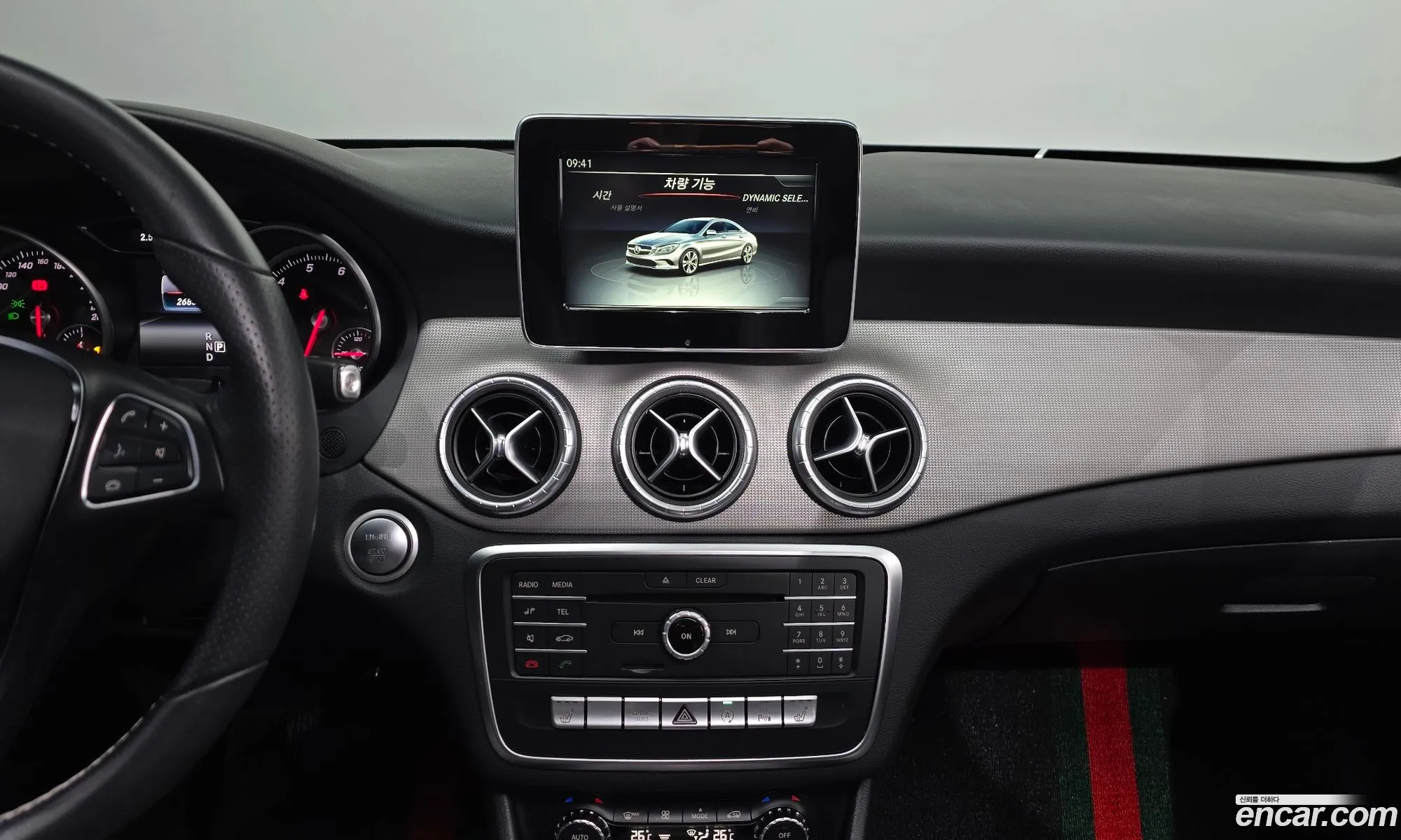 Mercedes-Benz CLA-Class C117 2017 — 17
