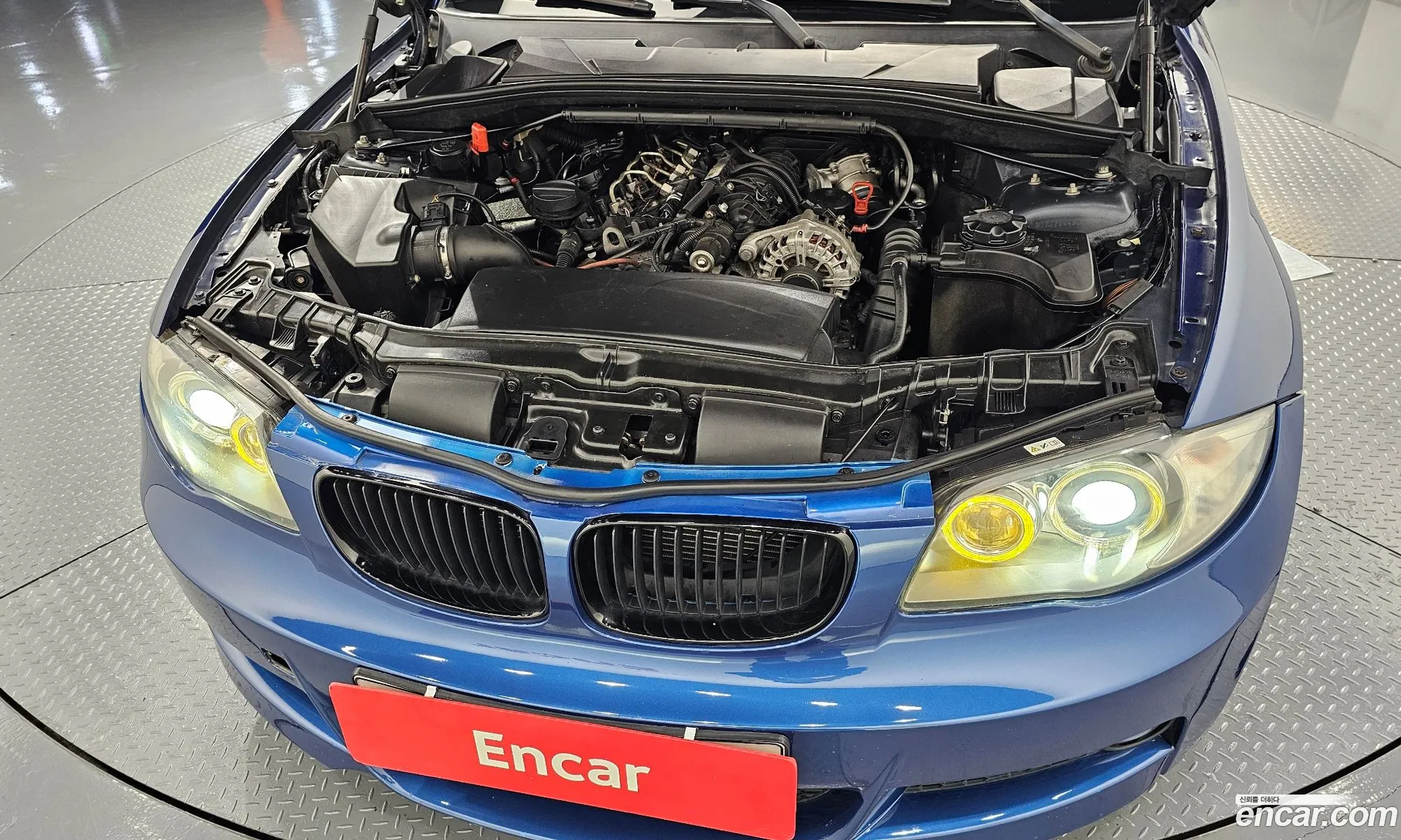 BMW 1 Series 2011 WBAUR3108BVL41396 — 14