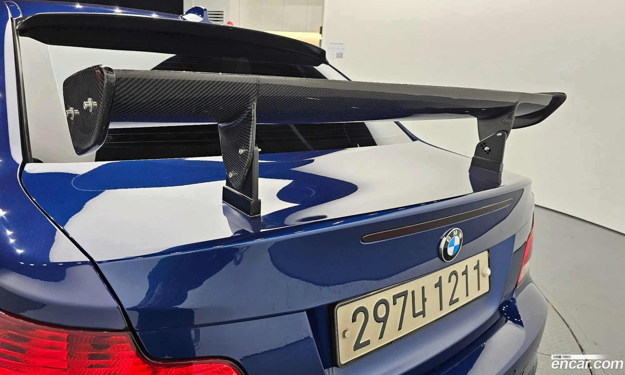 BMW 1 Series 2011 WBAUR3108BVL41396 — 8