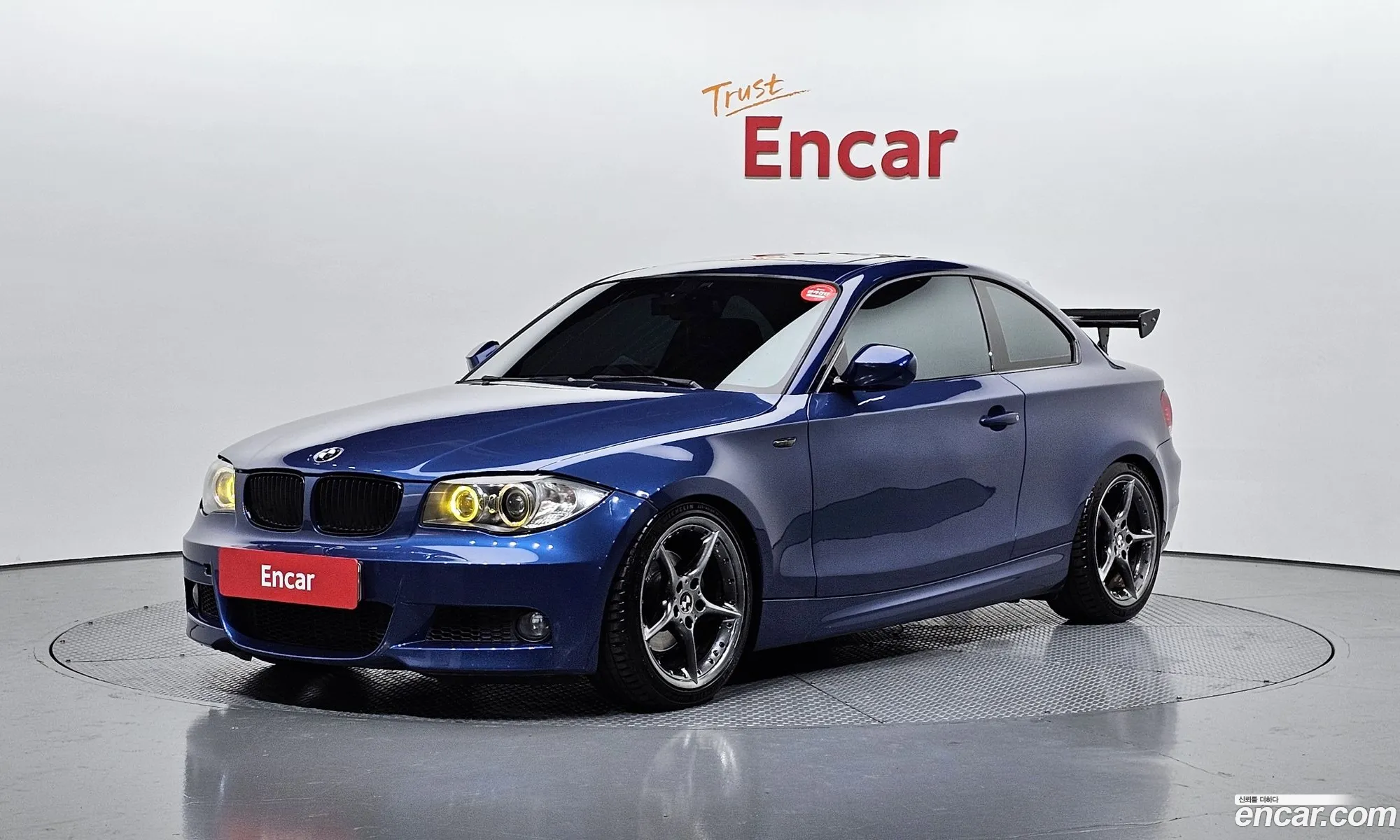 BMW 1 Series 2011 WBAUR3108BVL41396 — 18