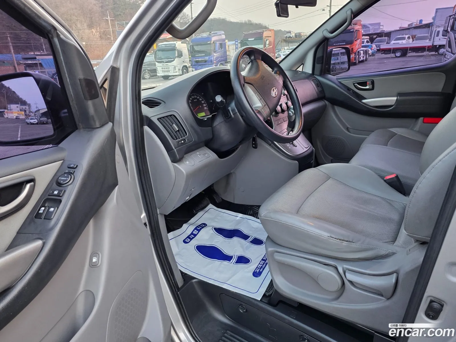 Hyundai Grand Starex 2013 — 8