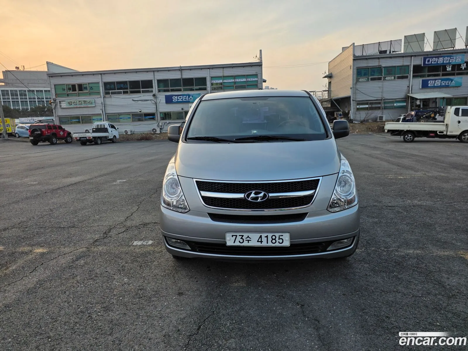 Hyundai Grand Starex 2013 — 10