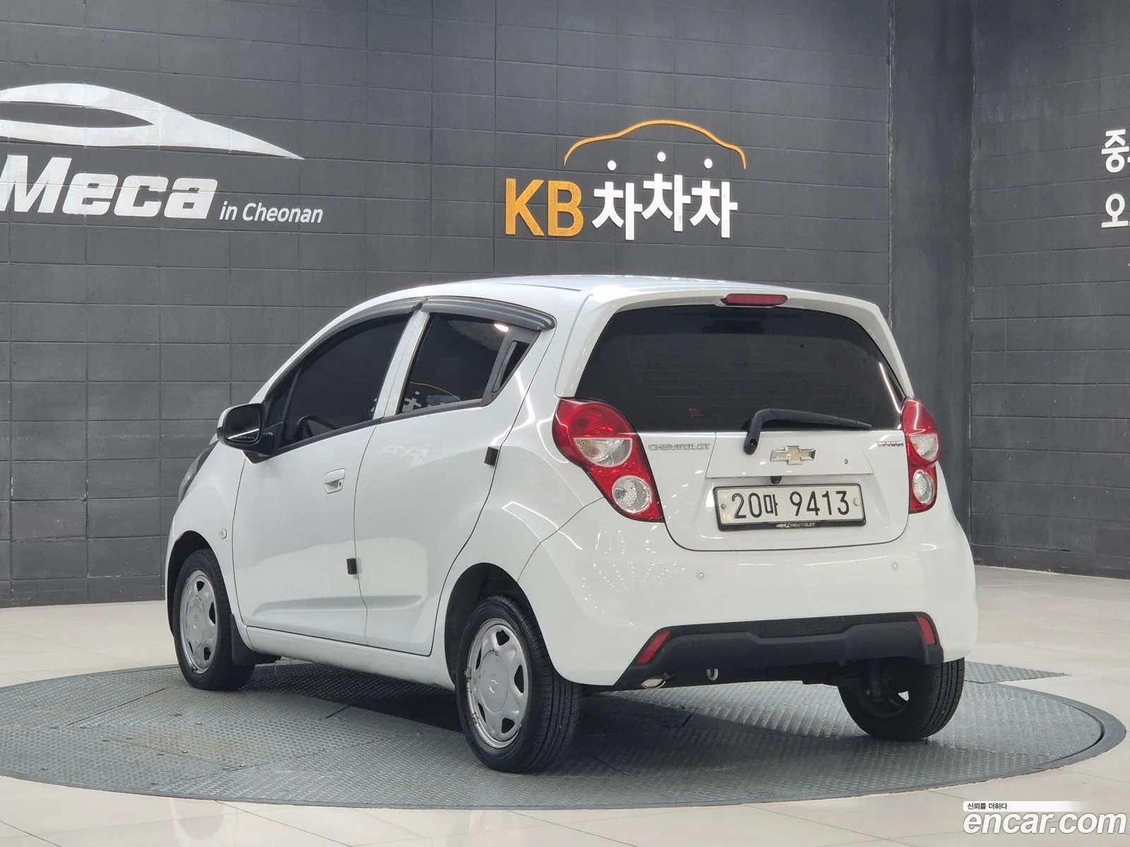 Chevrolet (GM Daewoo) Spark 2014 — 18