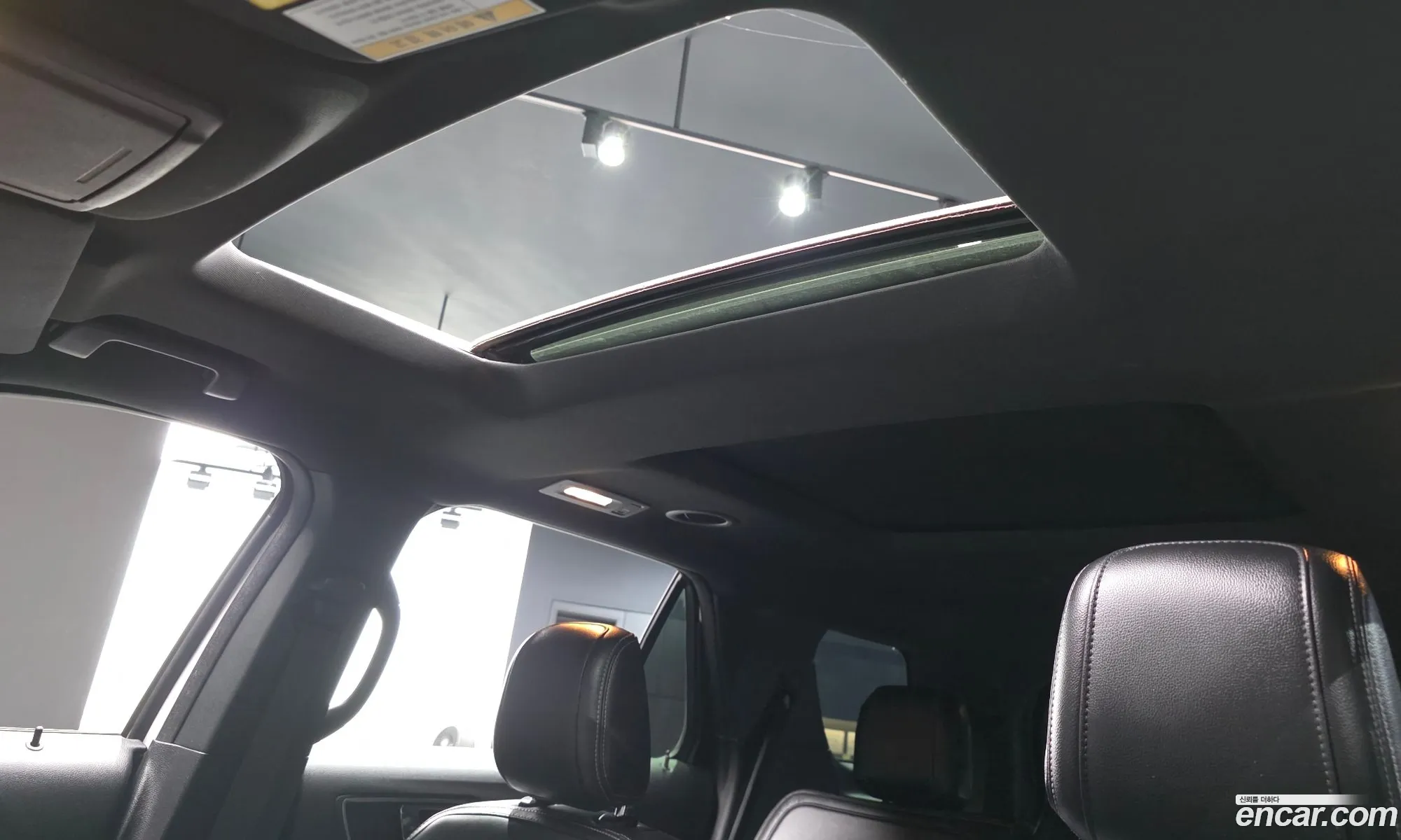 Ford Explorer 2018 1FM5K8FH0JGA49442 — 7