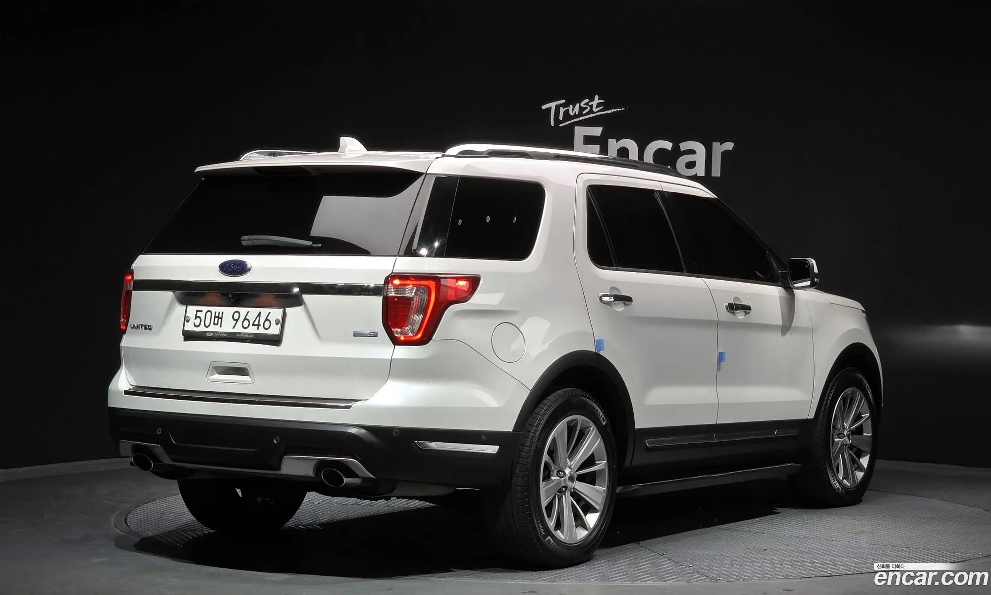 Ford Explorer 2018 1FM5K8FH0JGA49442 — 15