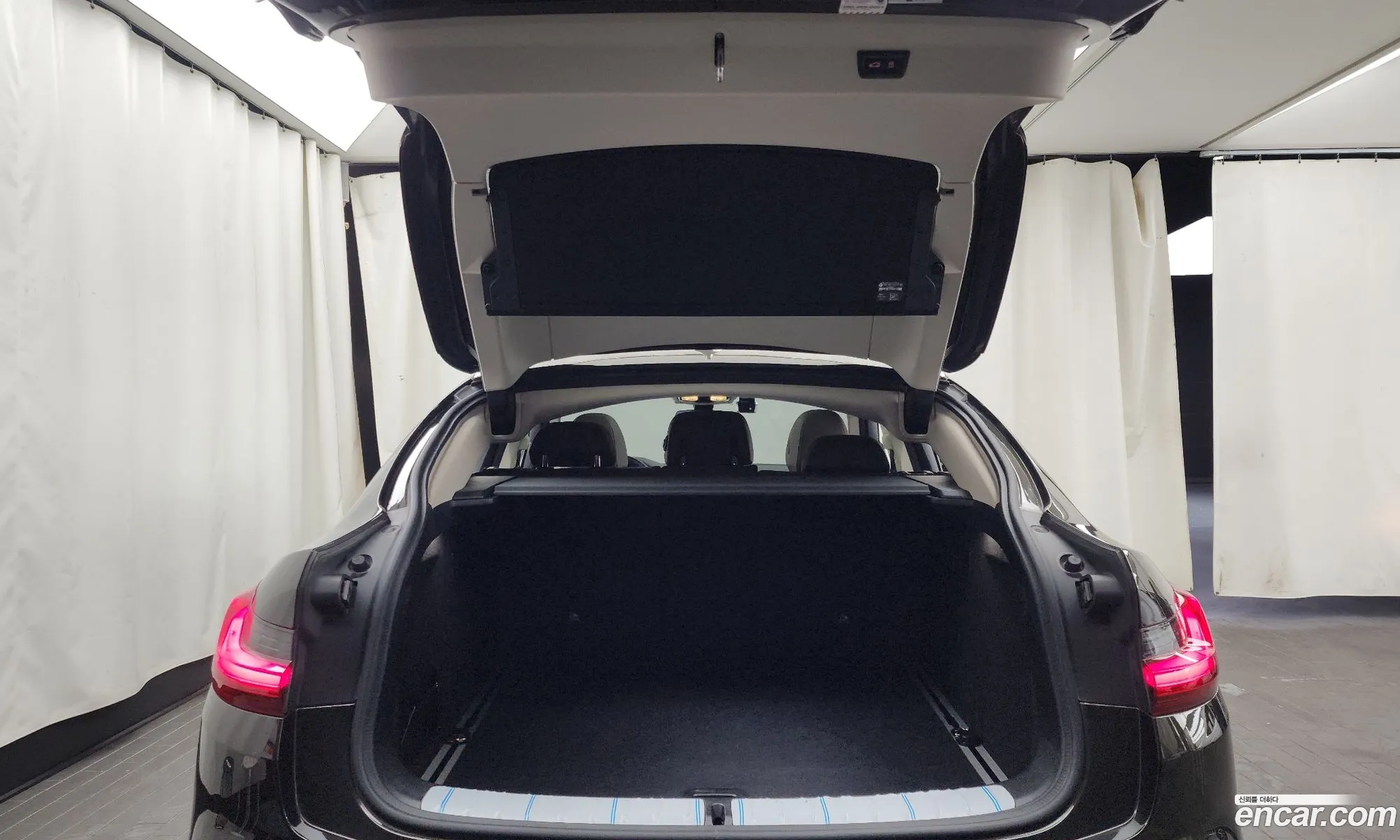 BMW X4 2020 WBAVJ9100L9D03608 — 18