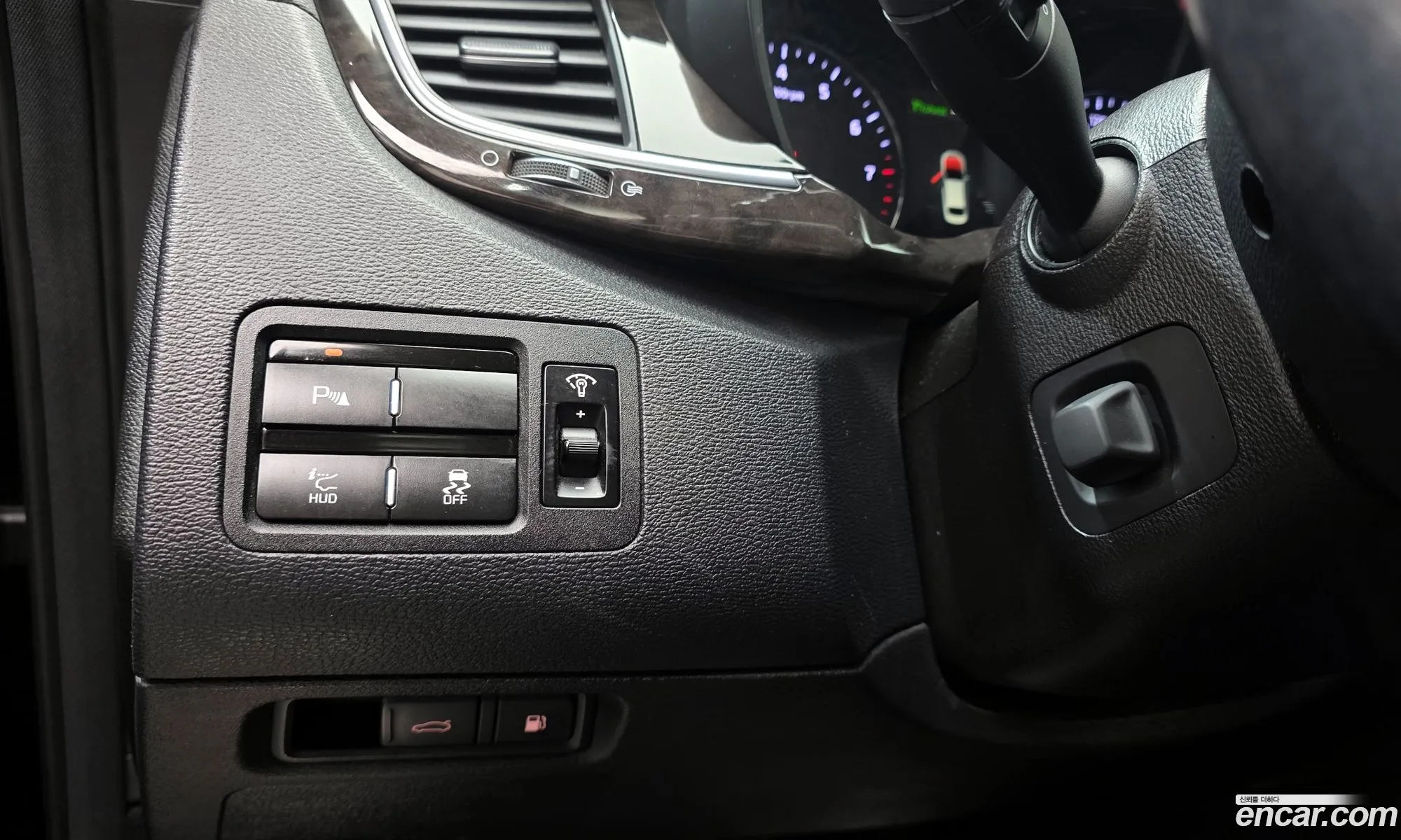 Kia K9 2015 — 18