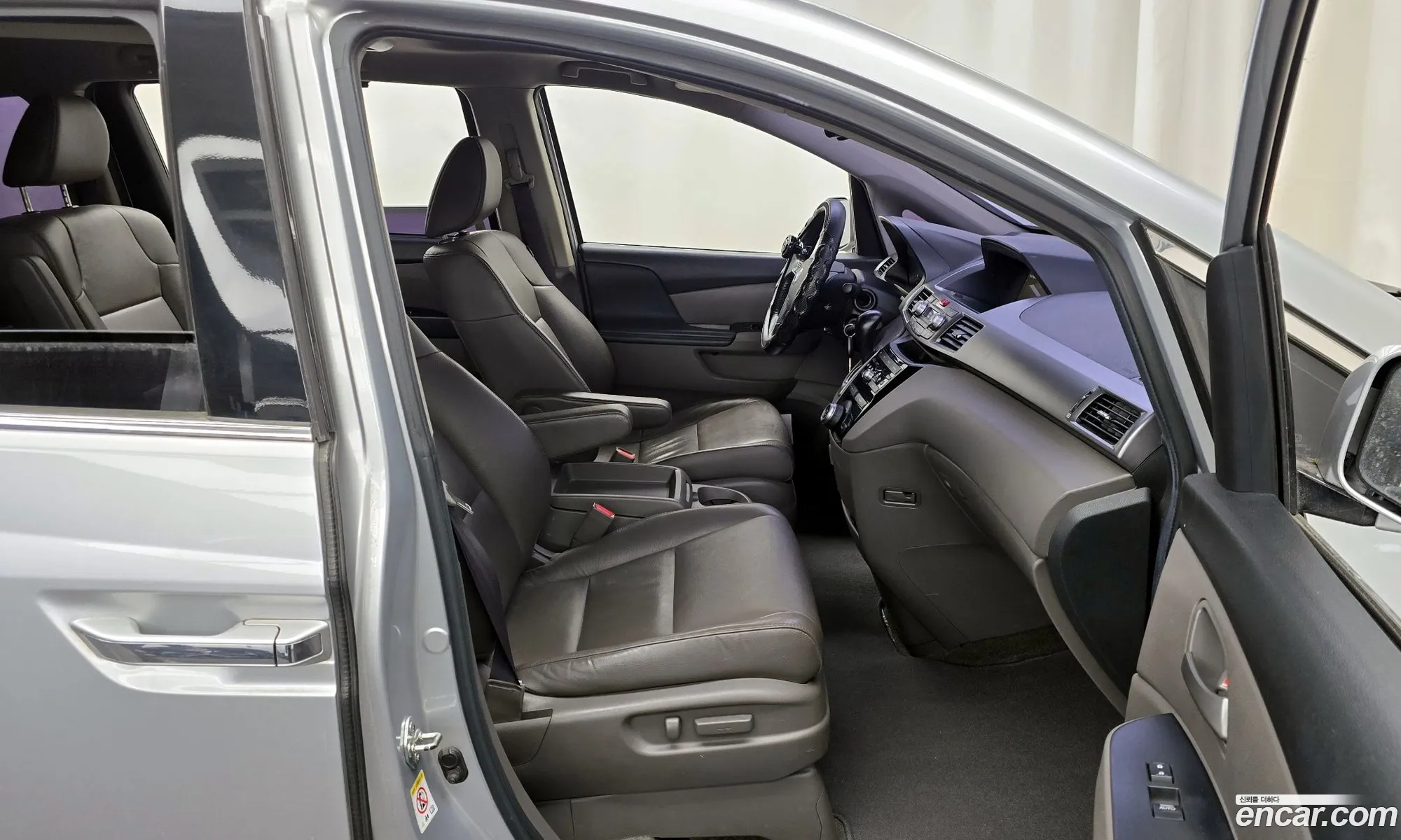 Honda Odyssey 2013 5KBRL5860DB601295 — 15