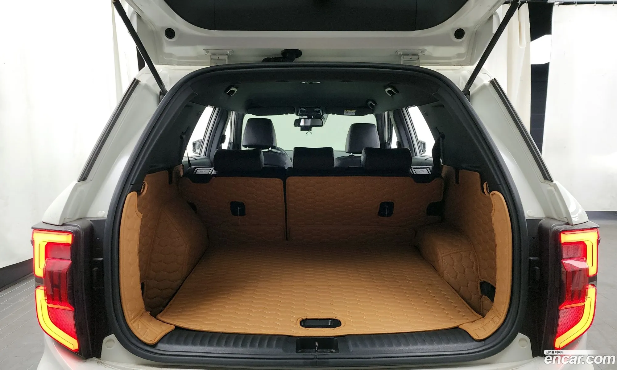 KG Mobility (SsangYong) Torres 2022 — 13