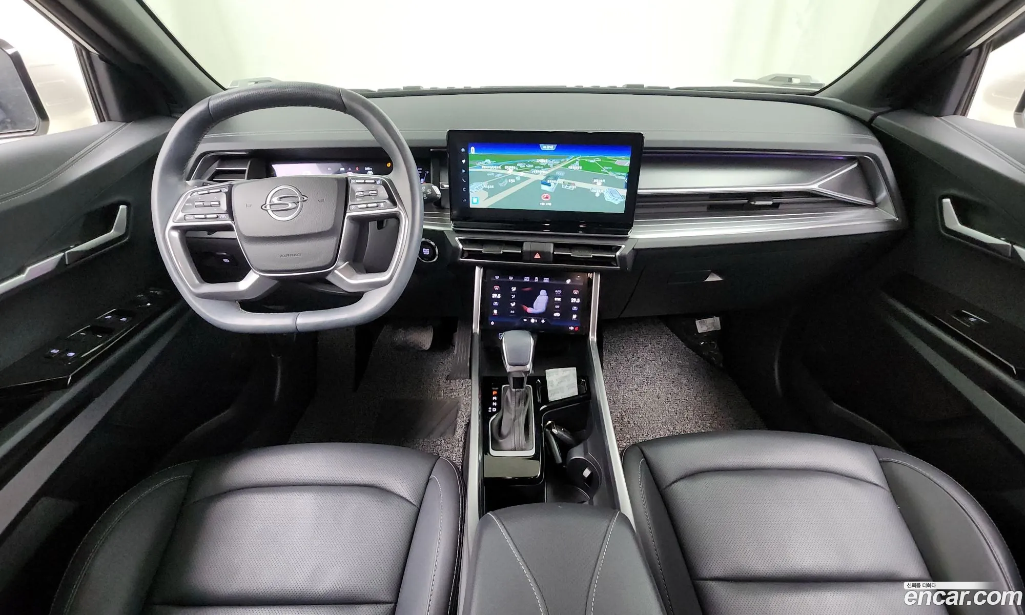 KG Mobility (SsangYong) Torres 2022 — 10