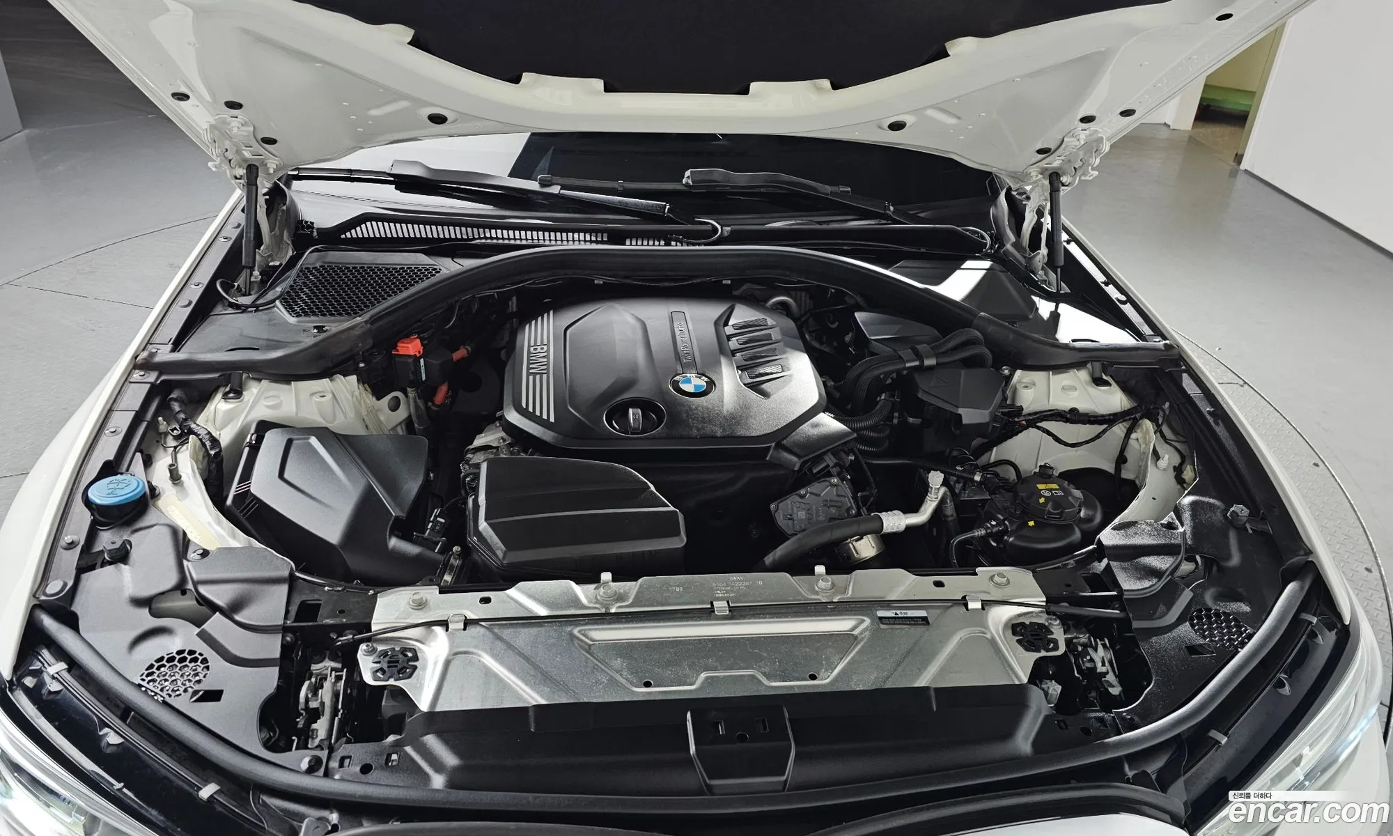 BMW 3 Series 2019 — 15