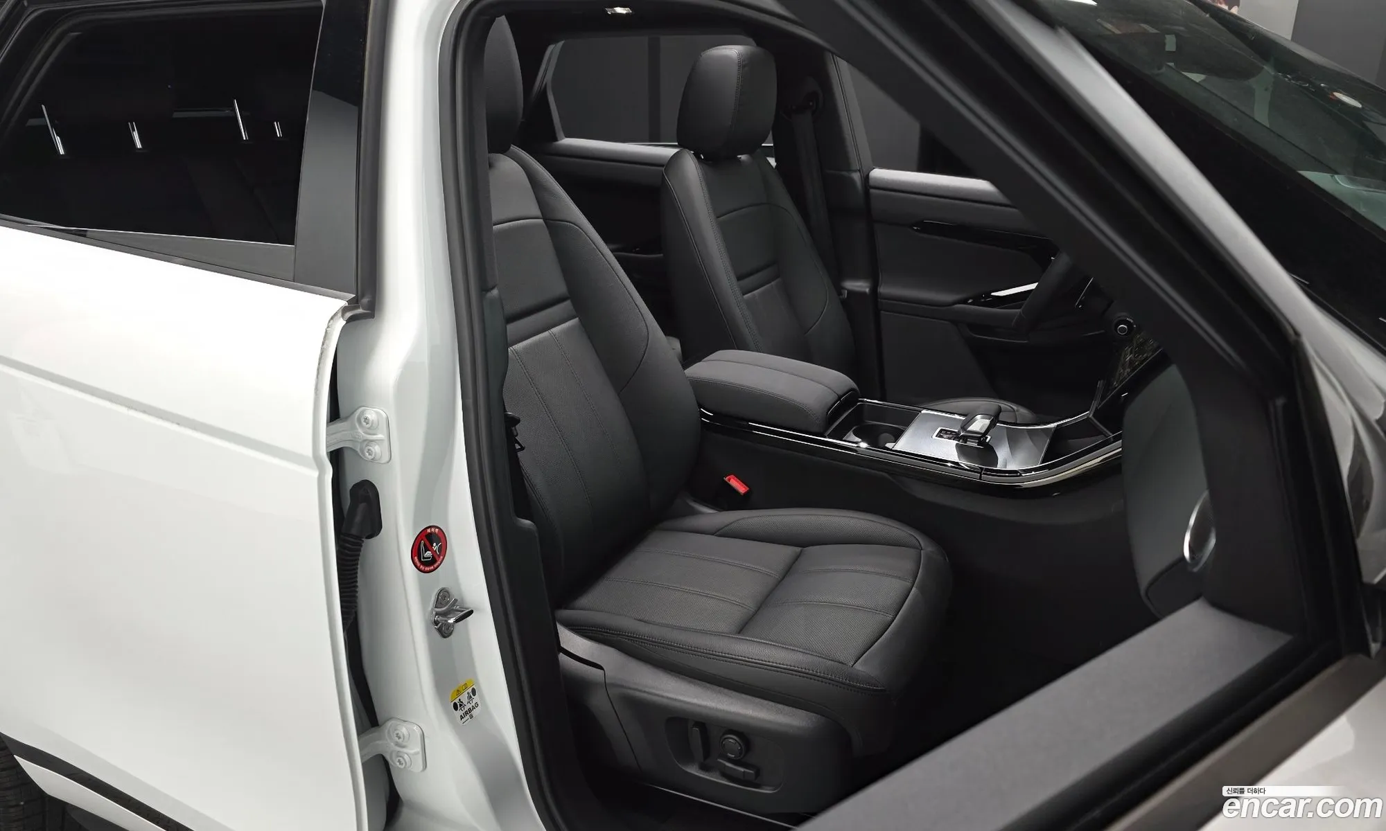 Land Rover Range Rover Evoque 2024 — 8