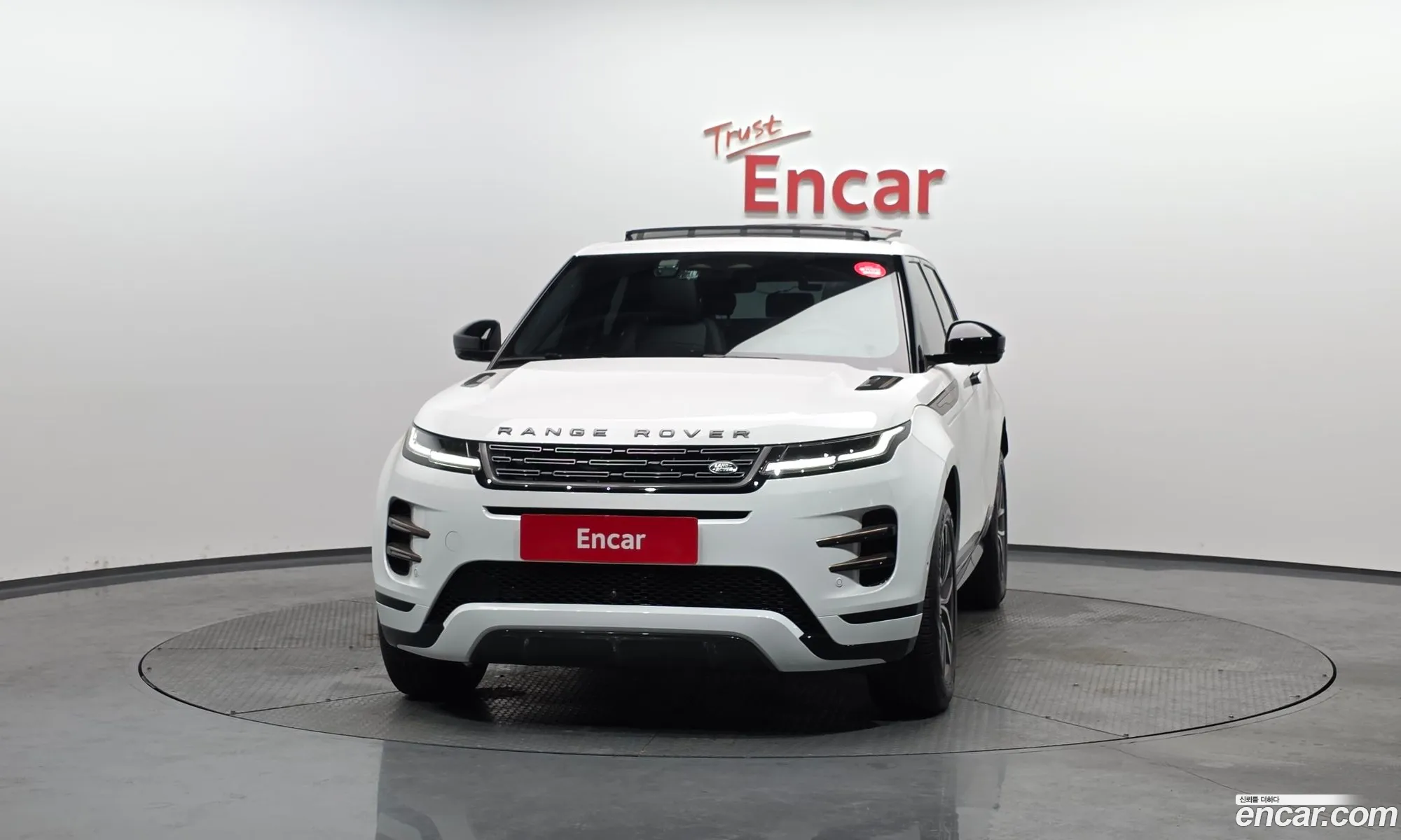 Land Rover Range Rover Evoque 2024 — 18