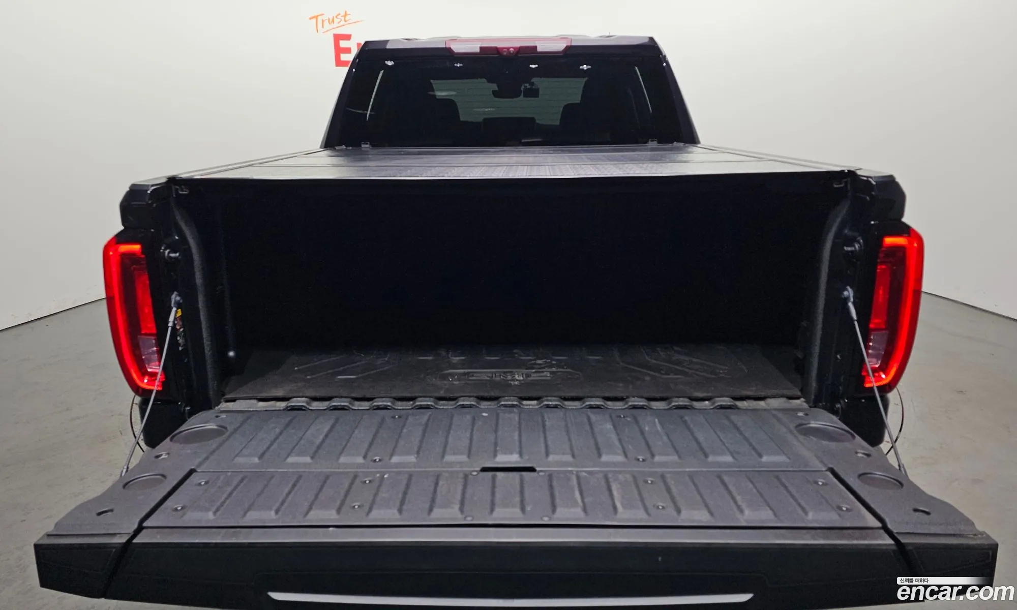 GMC Sierra 2023 — 6