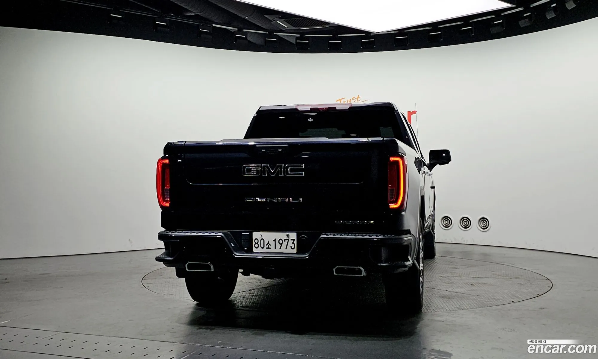 GMC Sierra 2023 — 12