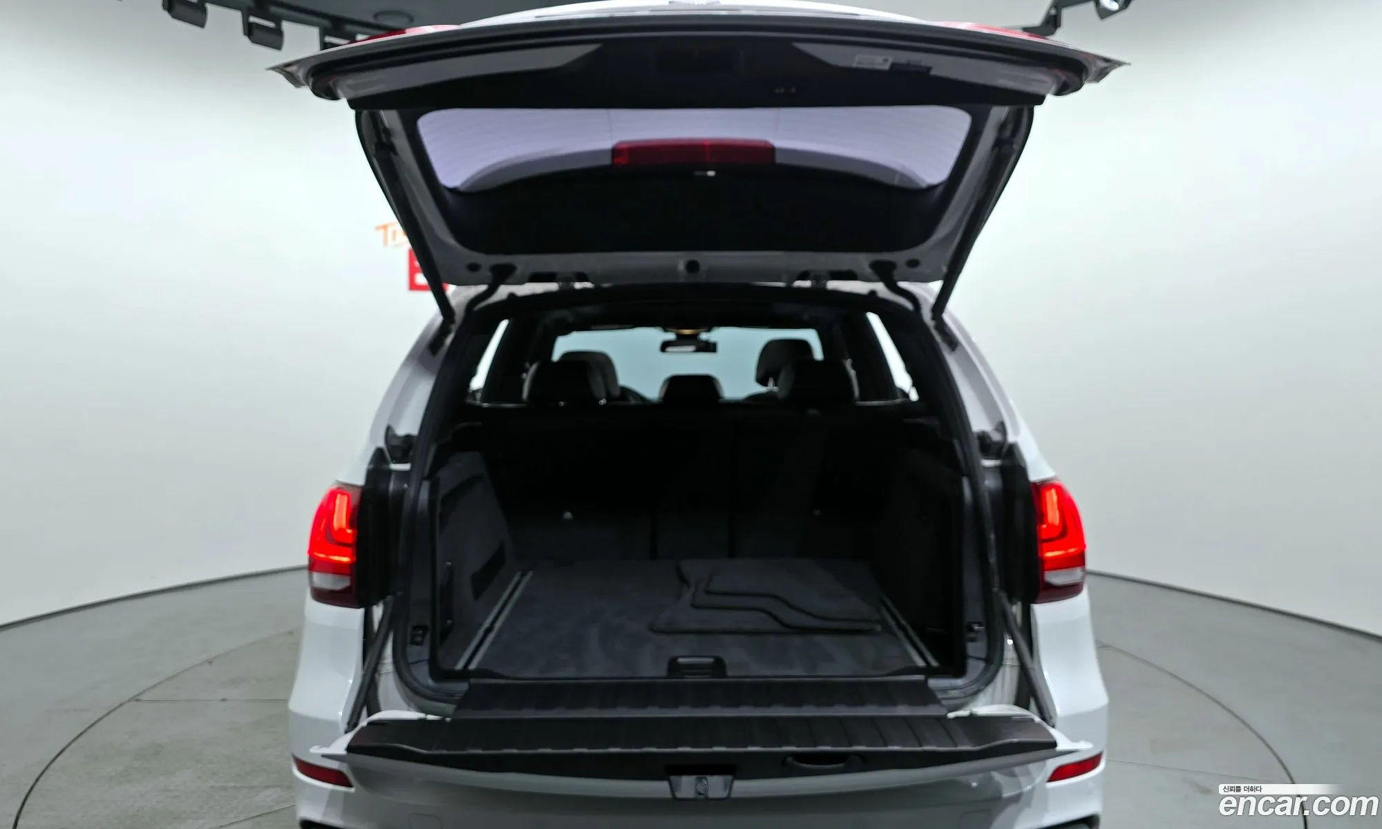 BMW X5 2018 — 15