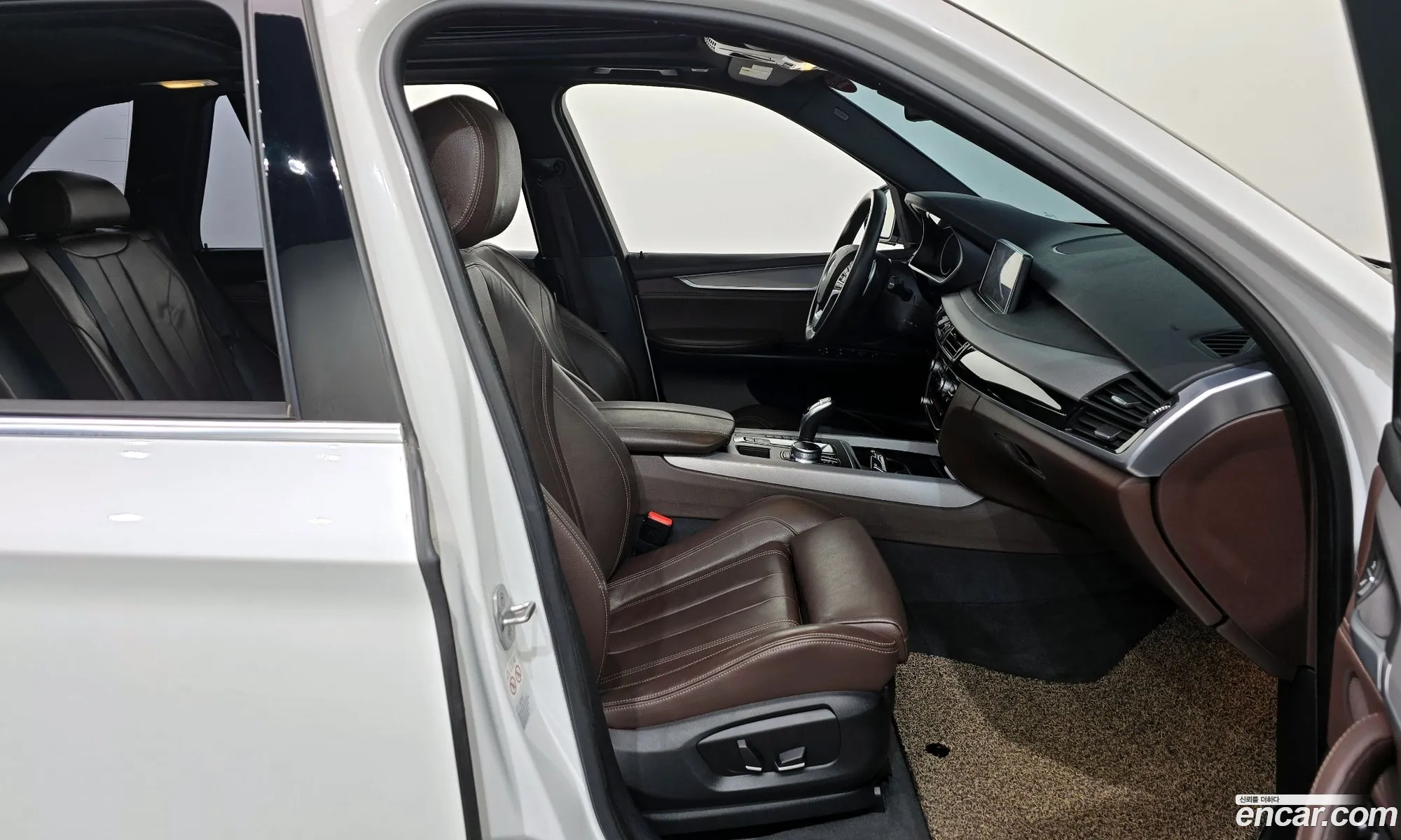 BMW X5 2018 — 8