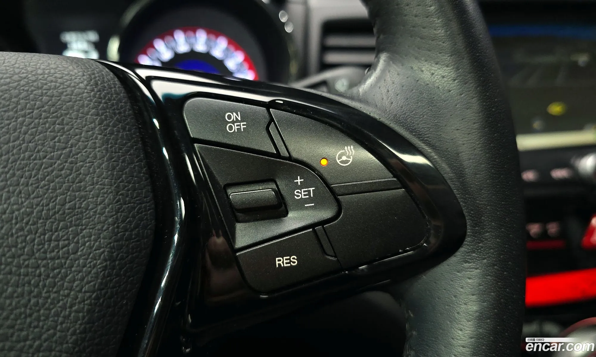 KG Mobility (SsangYong) Tivoli Air 2016 — 3