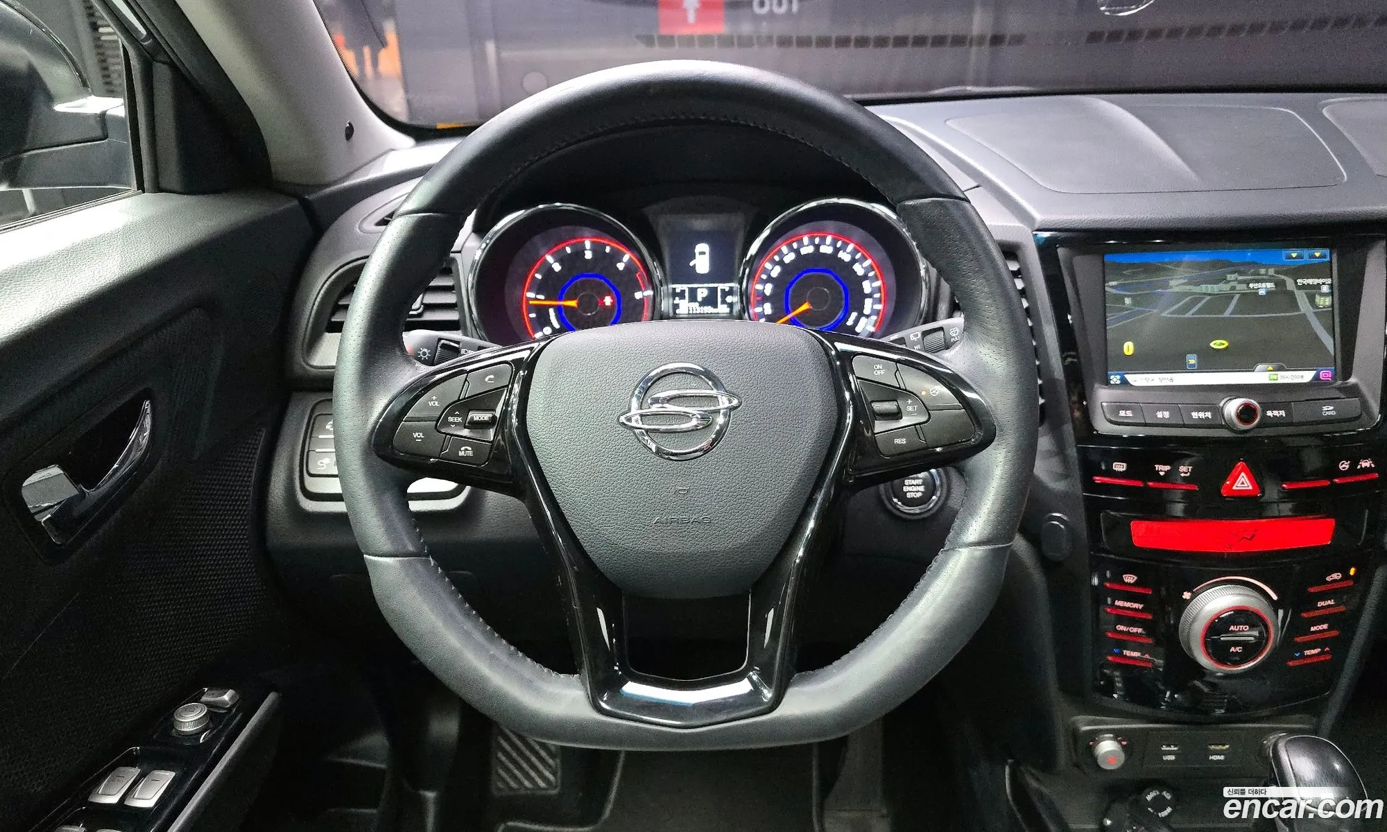 KG Mobility (SsangYong) Tivoli Air 2016 — 16