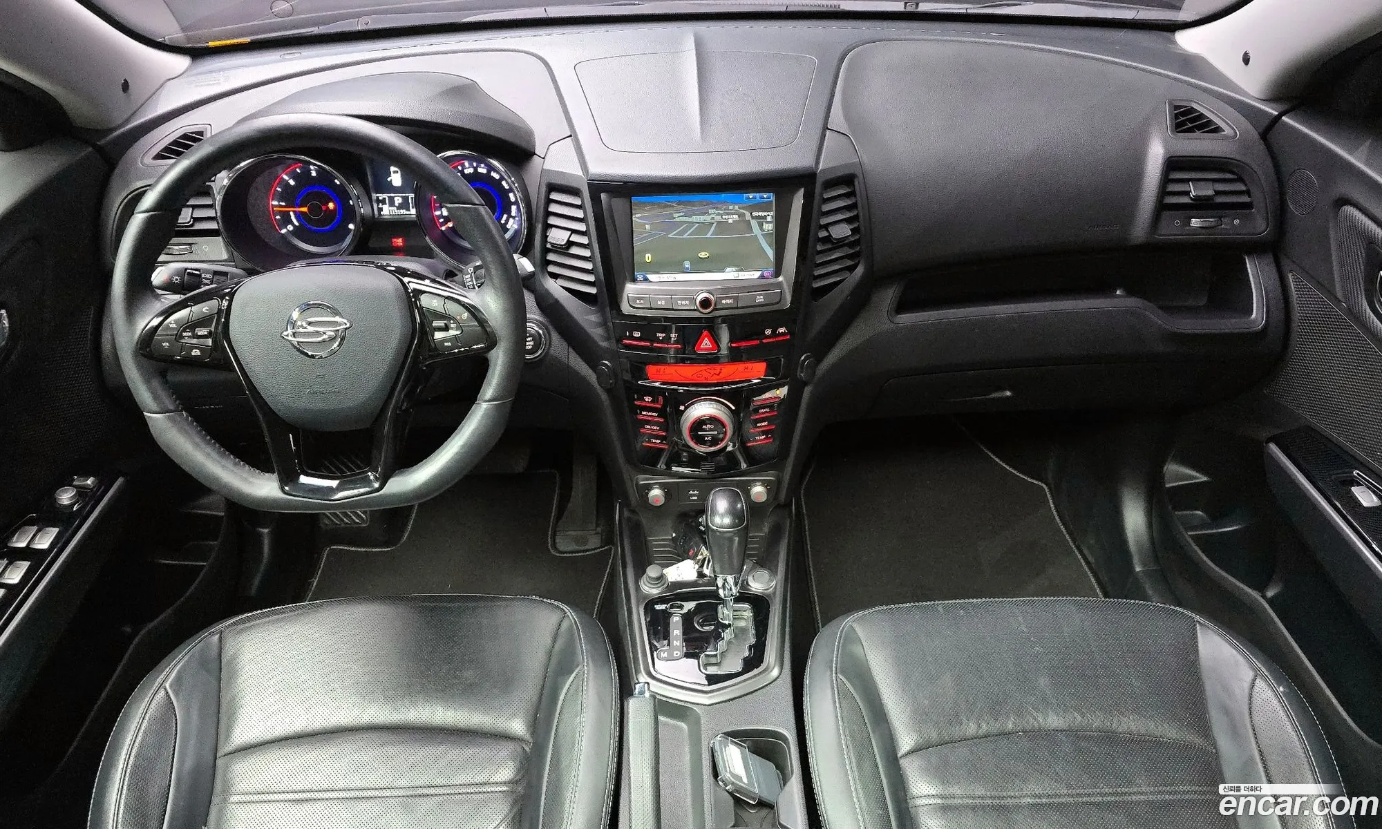 KG Mobility (SsangYong) Tivoli Air 2016 — 14