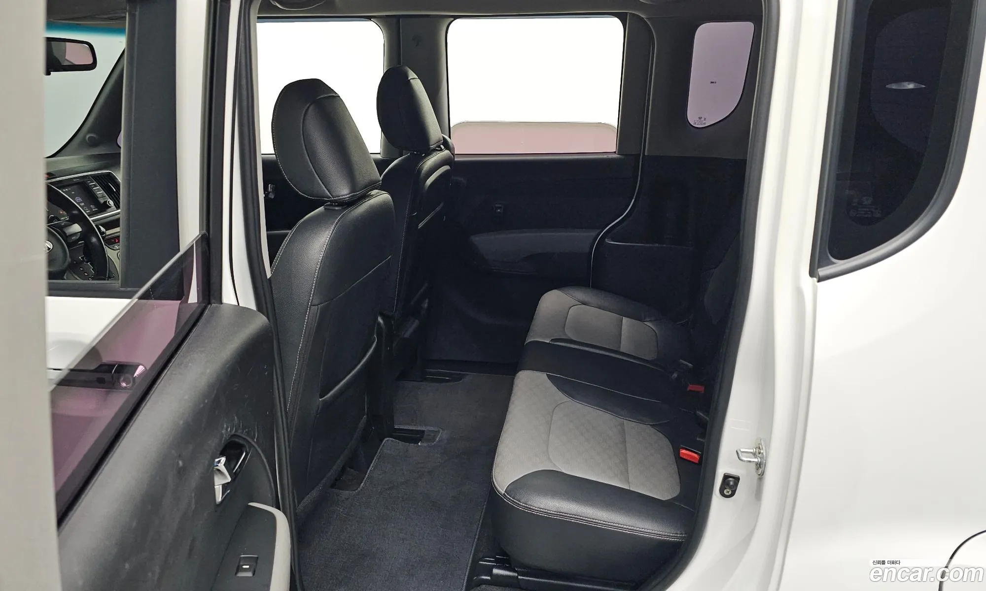 Kia Ray 2019 KNACK811BKT201234 — 17
