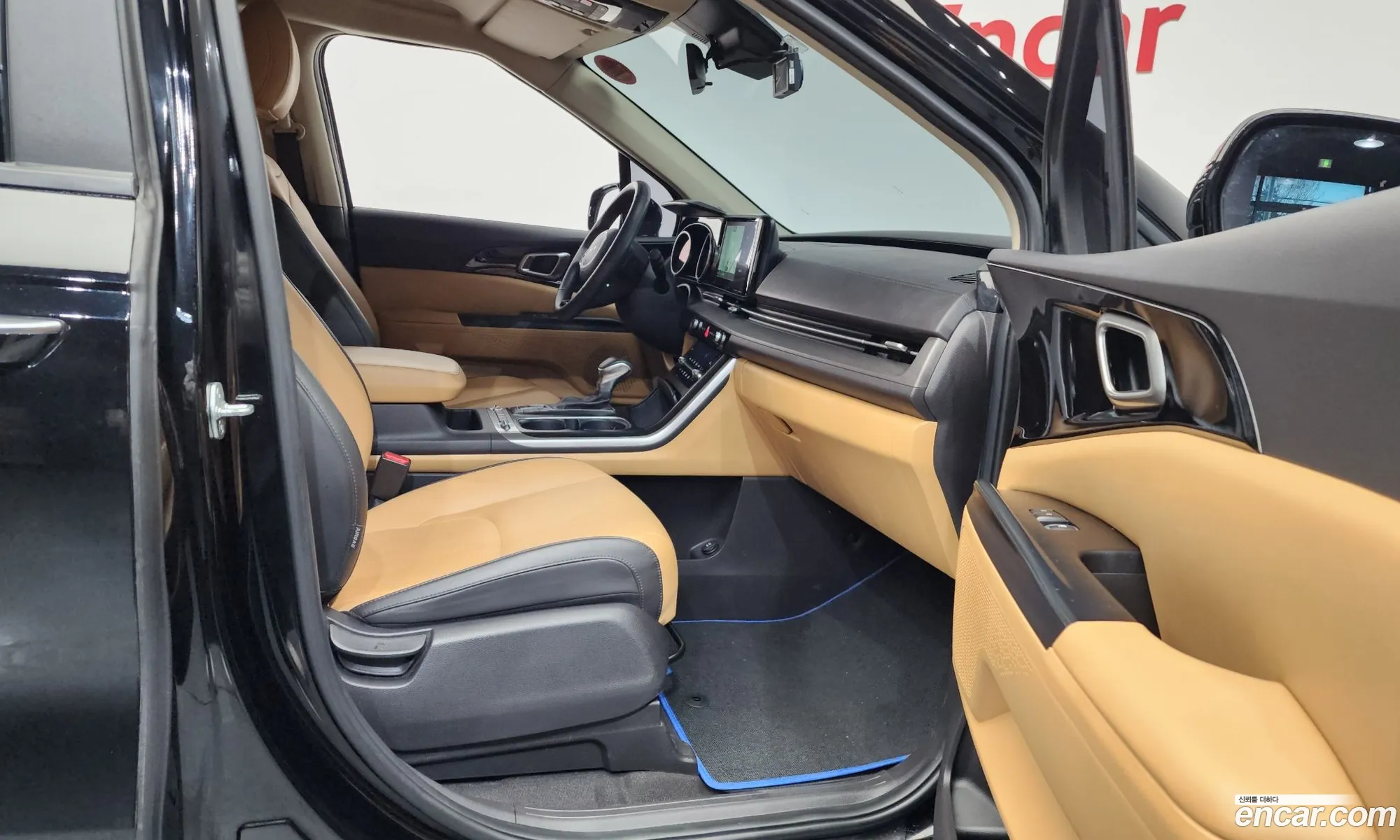 Kia Carnival 2023 — 20