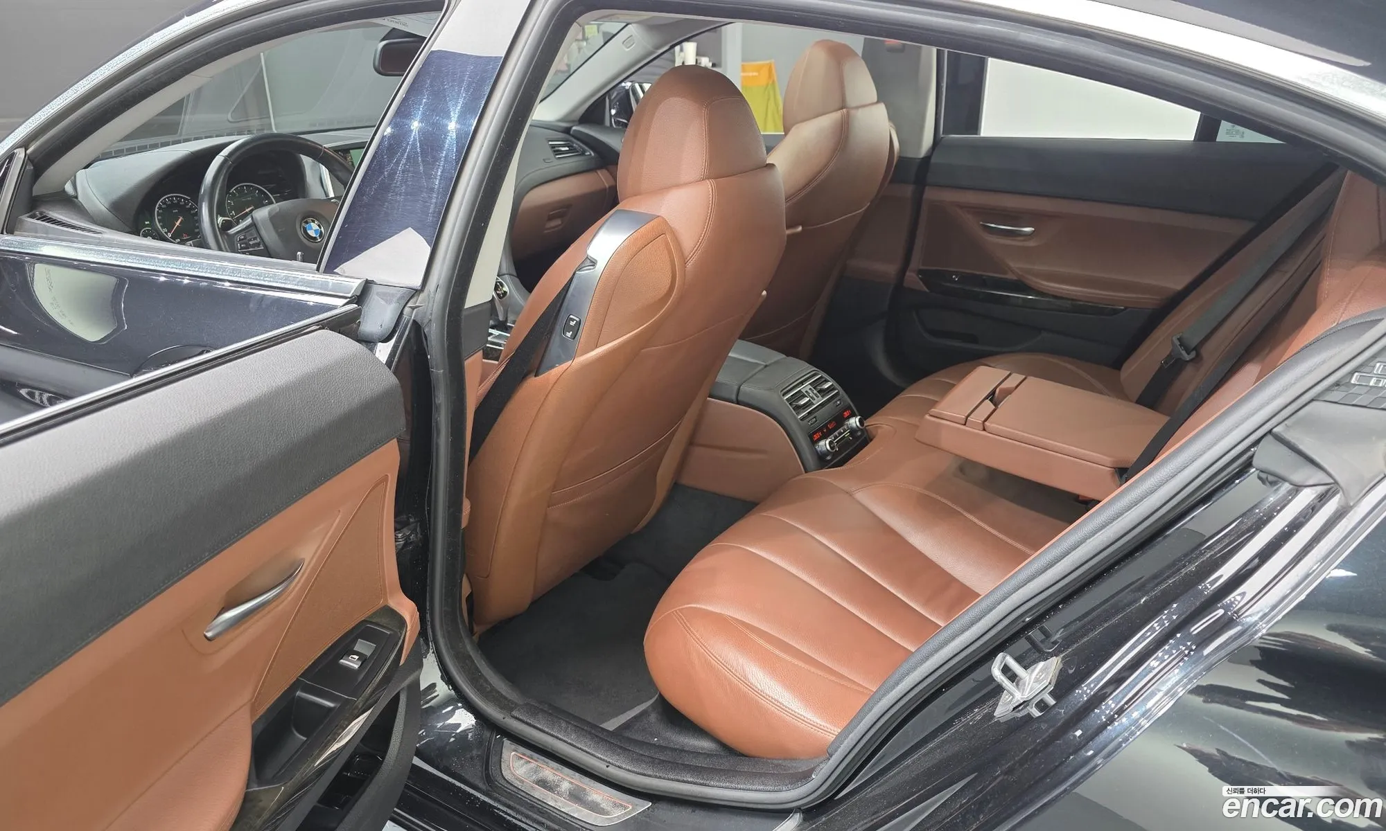 BMW 6 Series 2015 WBA6A0108FD592591 — 17