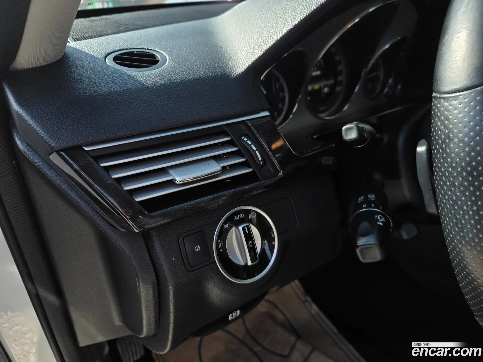 Mercedes-Benz E-Class W212 2013 — 2
