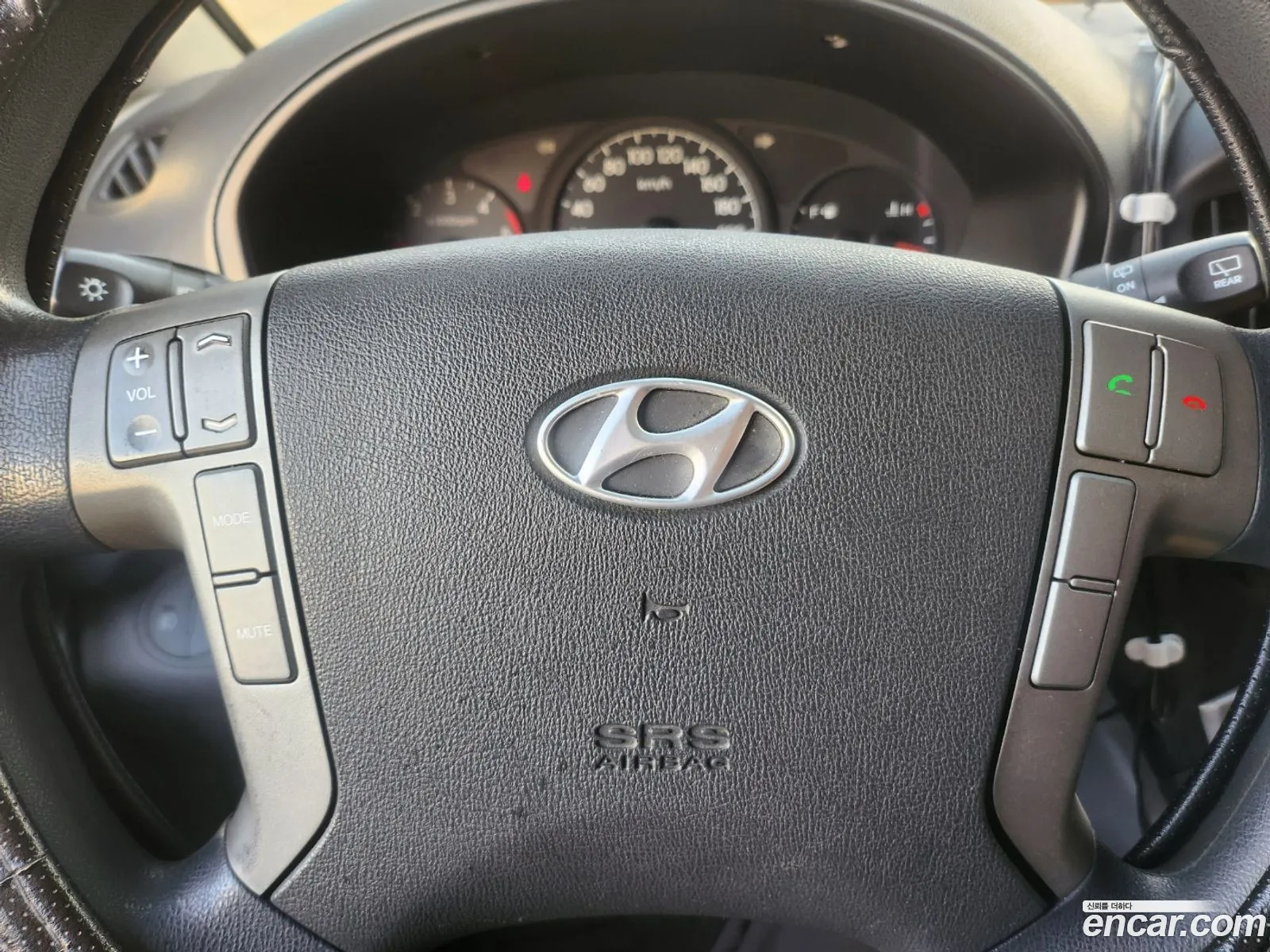 Hyundai Grand Starex 2012 — 5
