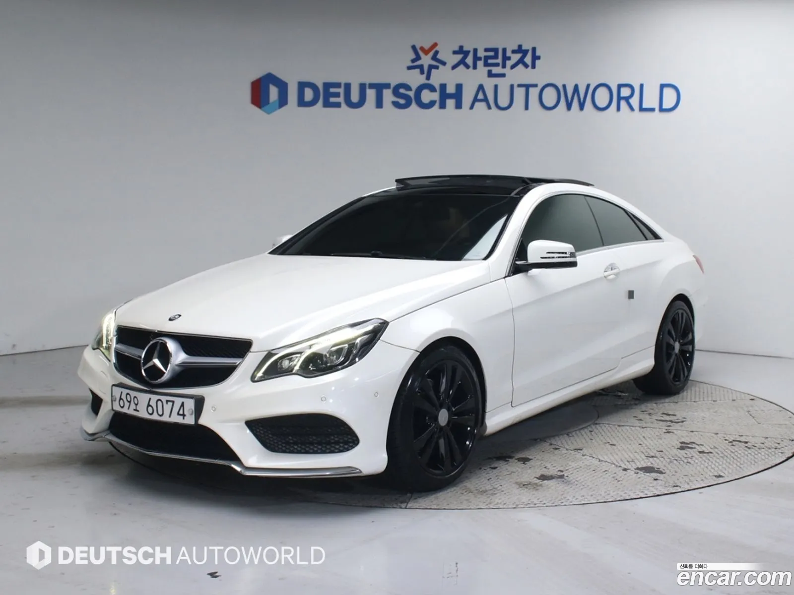 Mercedes-Benz E-Class W212 2014 — 18