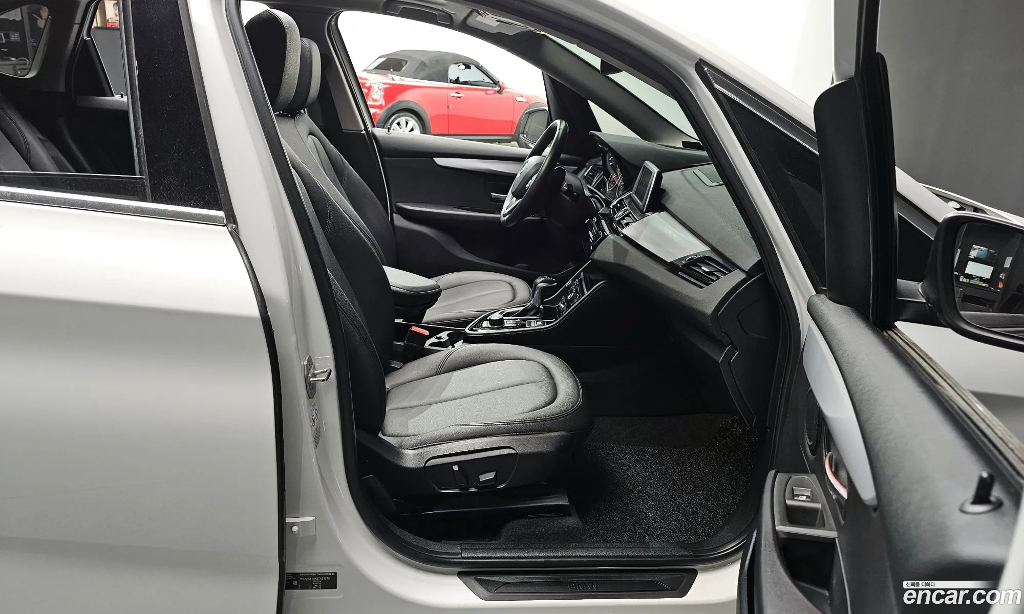 BMW 2 Series Active Tourer 2018 WBA2C110XJ7A31270 — 10