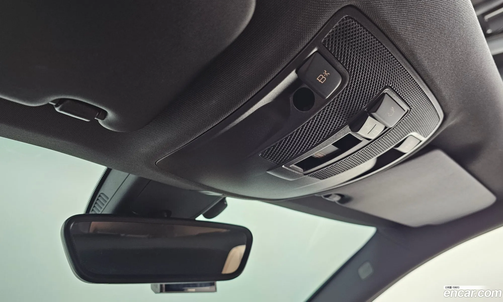 Mercedes-Benz A-Class W176 2018 — 18