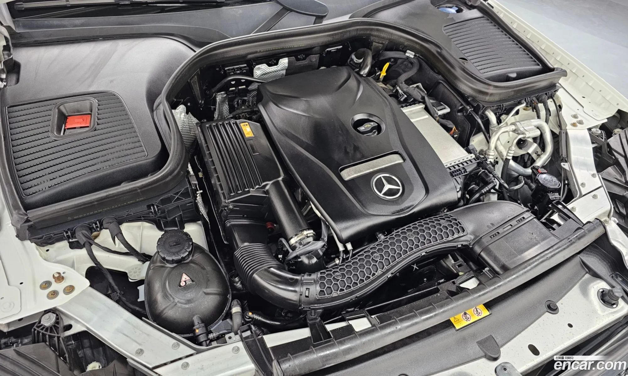 Mercedes-Benz GLC-Class X253 2019 — 12